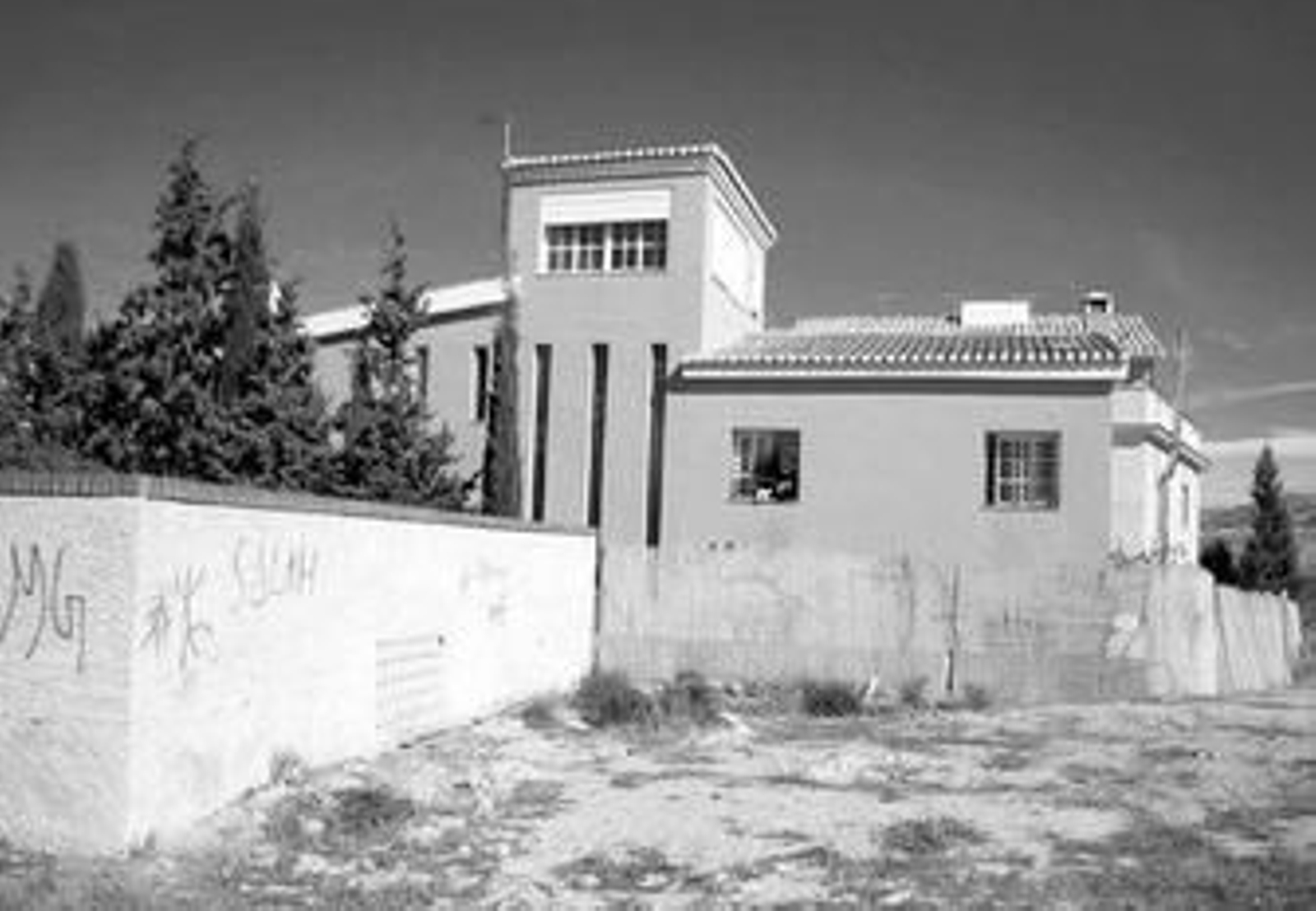 El centro se encuentra en una urbanización a las afueras de Otura.