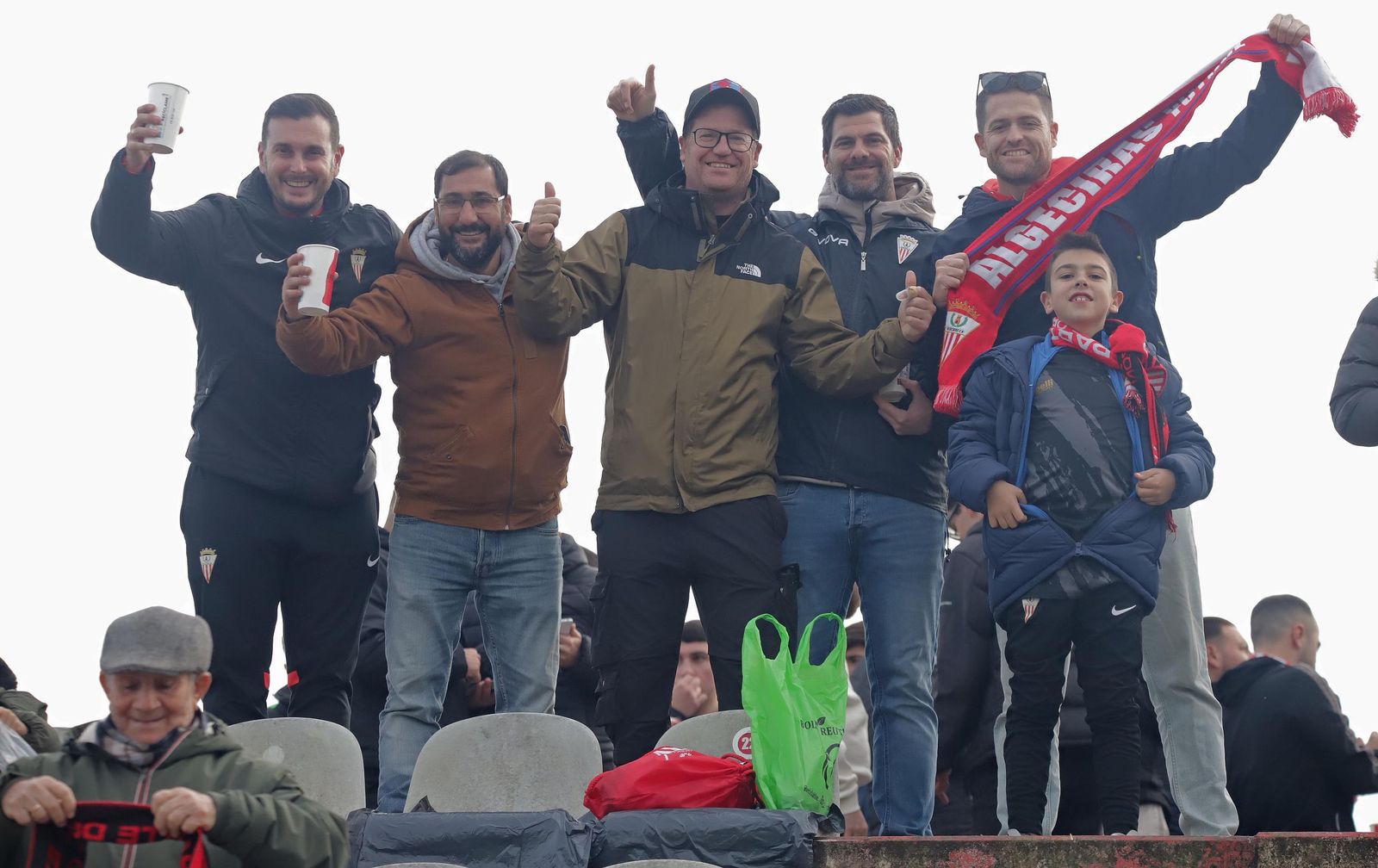 Búscate en el Nuevo Mirador durante el Algeciras - Betis Deportivo de Primera Federación