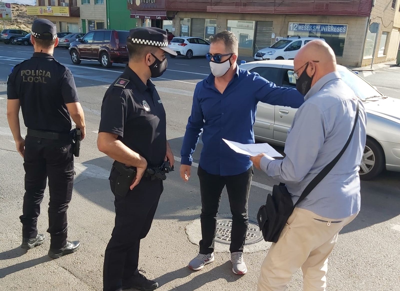 El Ayuntamiento reorganiza los accesos en el Mirador del Mediterráneo y San Rafael tras escuchar a vecinos y empresarios