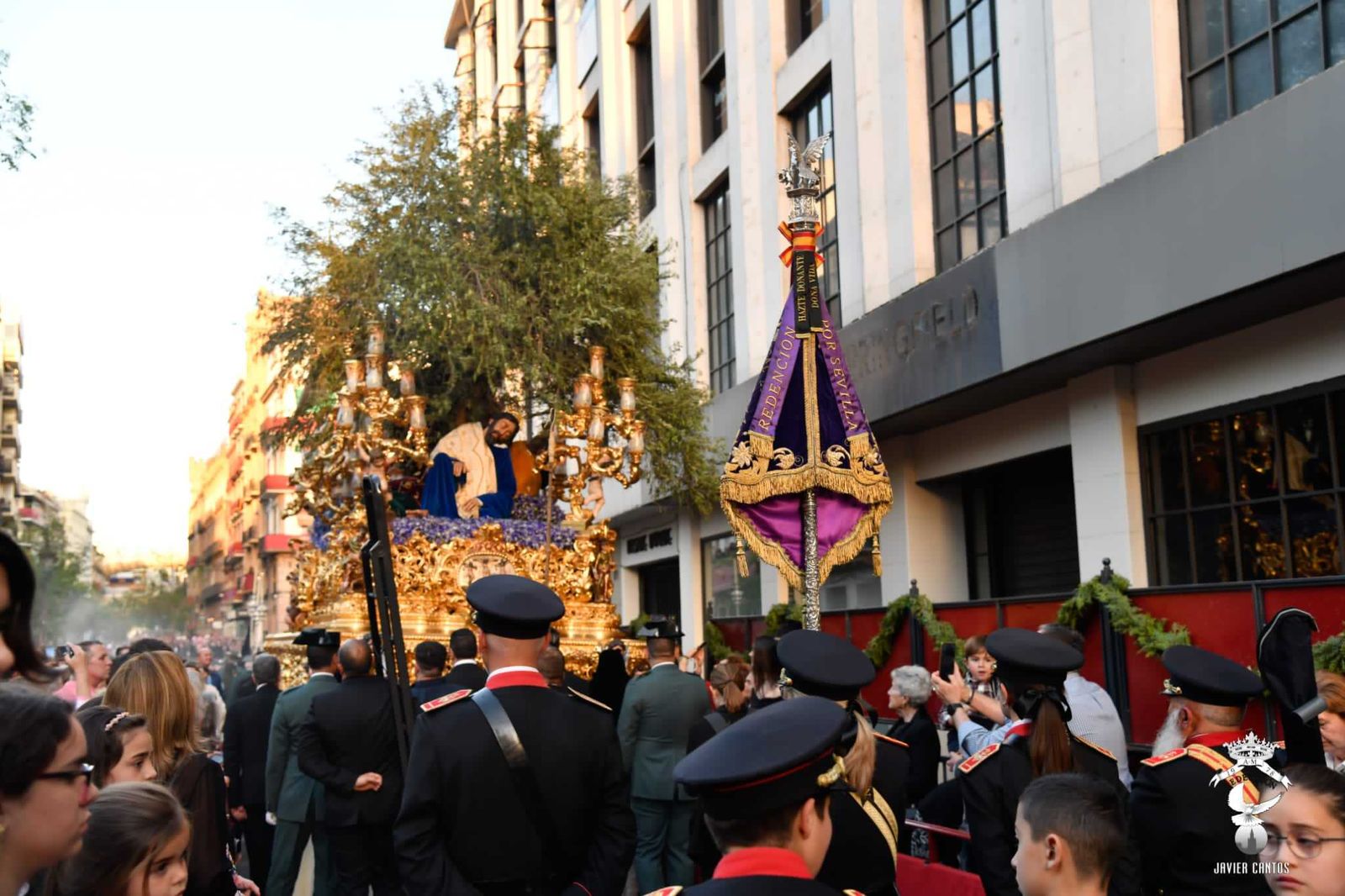 La Agrupación de la Redención tras el misterio de la Oración en el Huerto