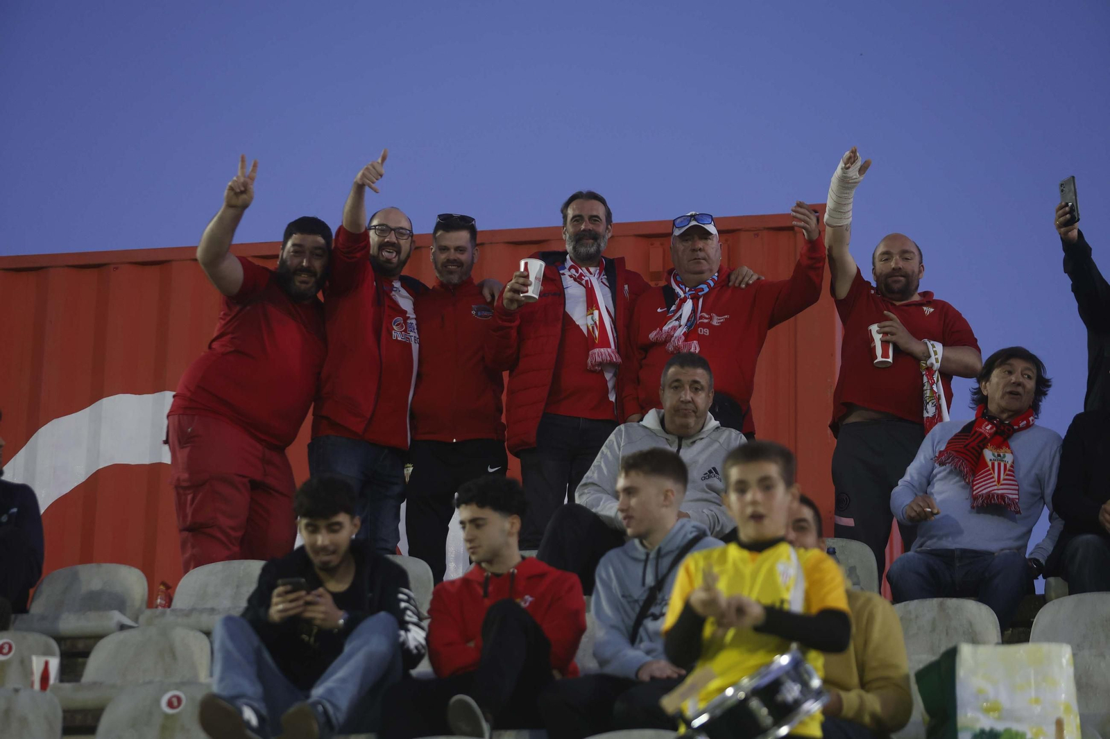 Búscate en el Algeciras - Betis Deportivo en el Nuevo Mirador