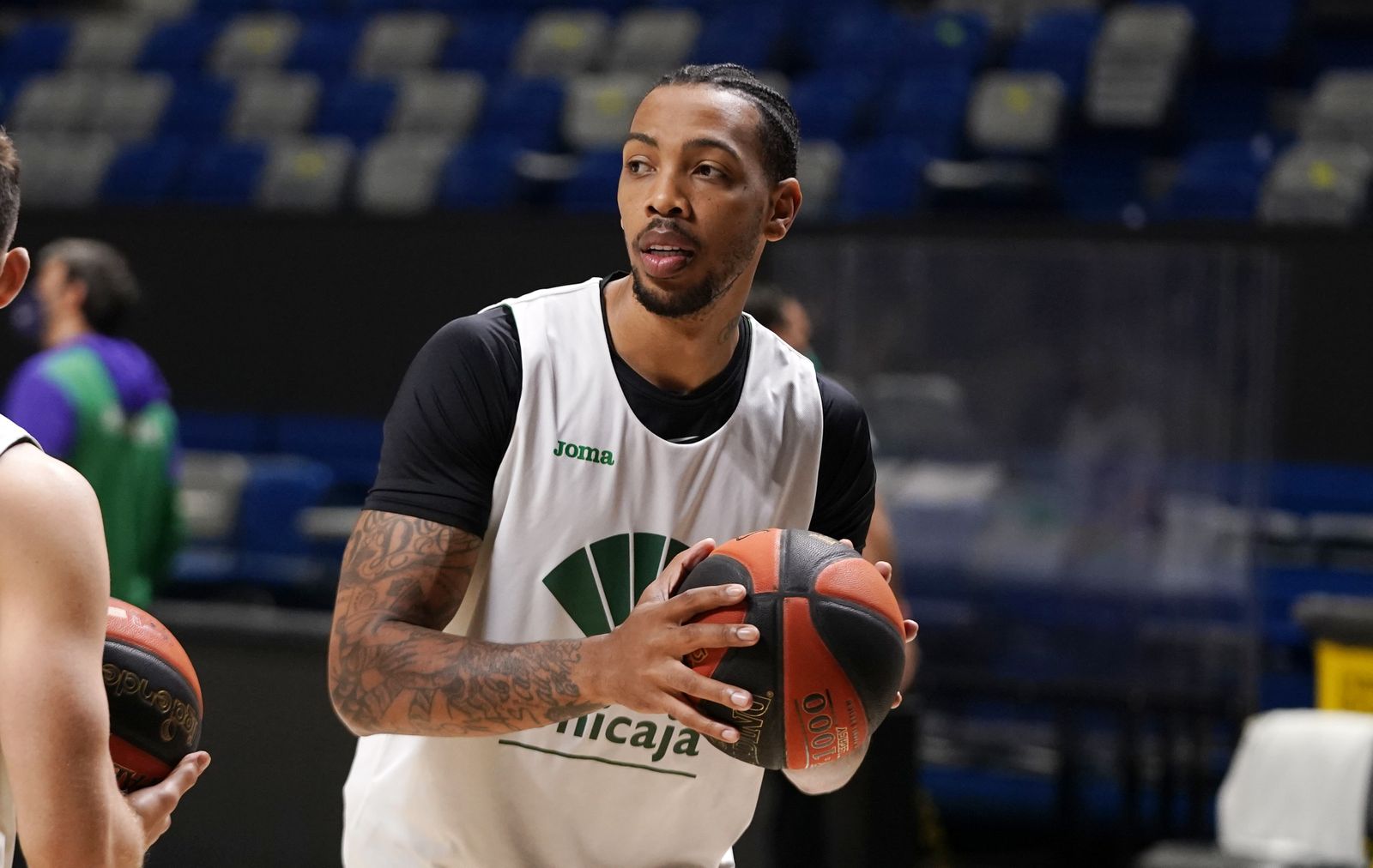 Malcolm Thomas, en un entrenamiento en el Carpena.