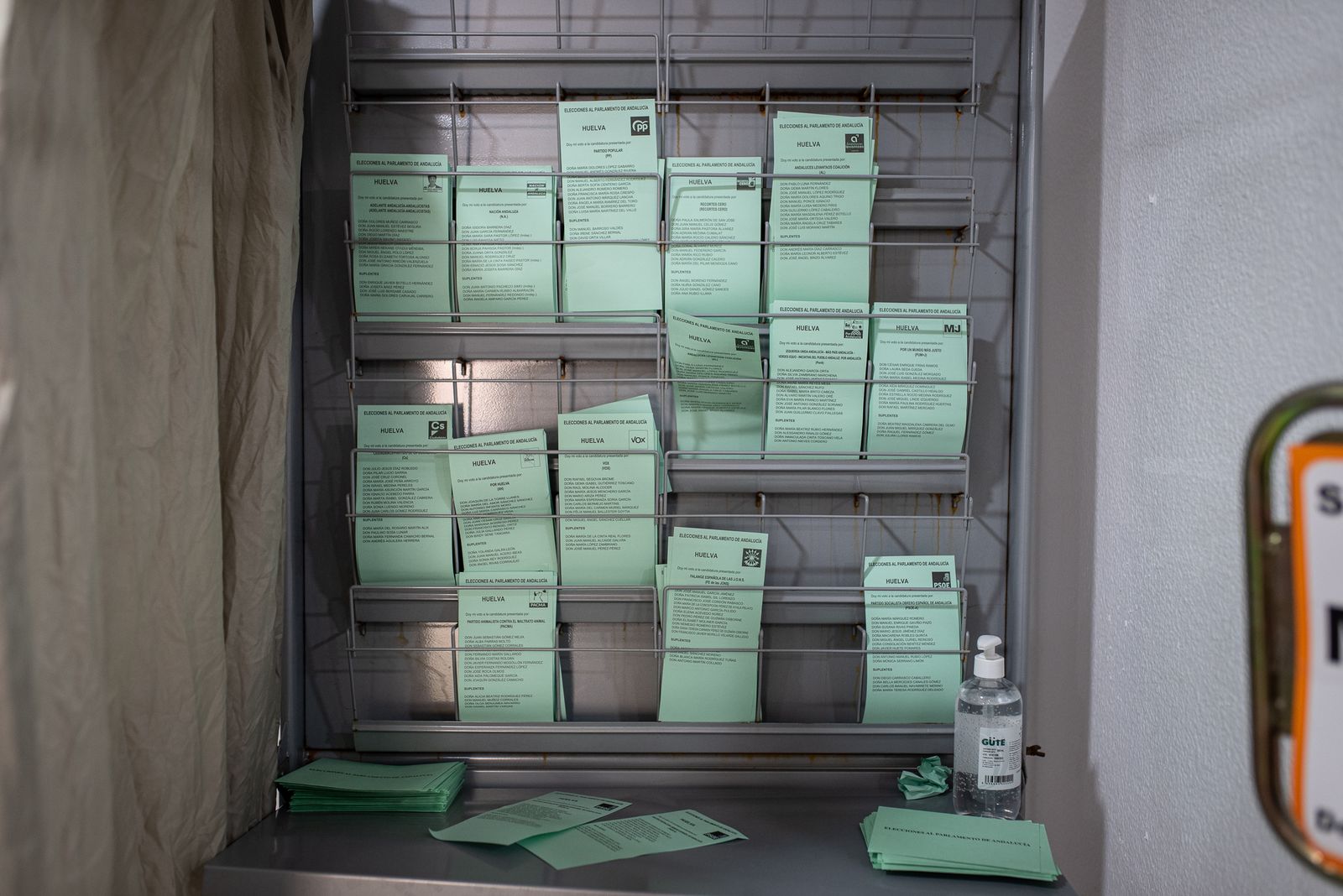 Imágenes de la jornada electoral en Huelva