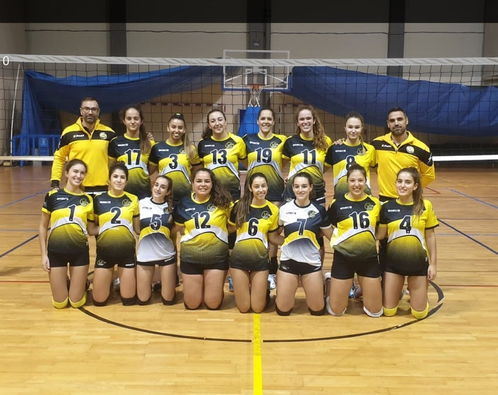 Plantilla femenina del Amigos Cádiz de la temporada recién finalizada.