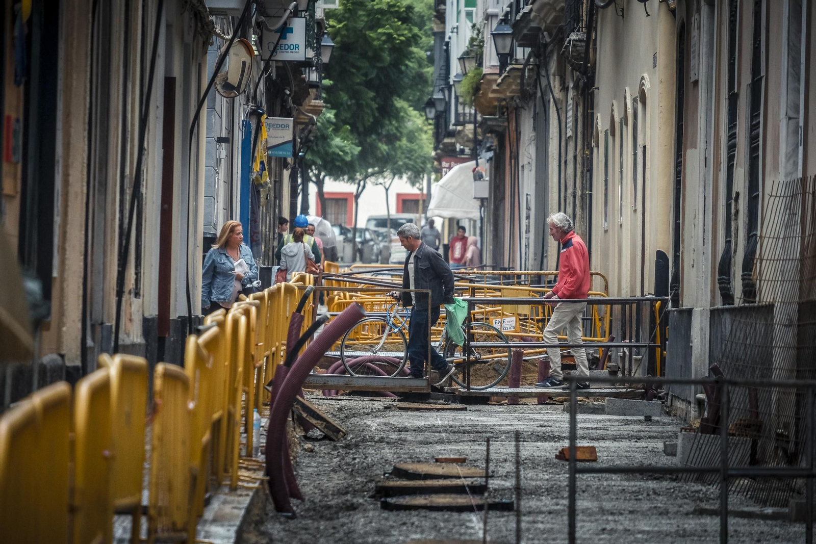 La calle Veedor será semipeatonal cuando finalicen las obras que se están realizando en ella.