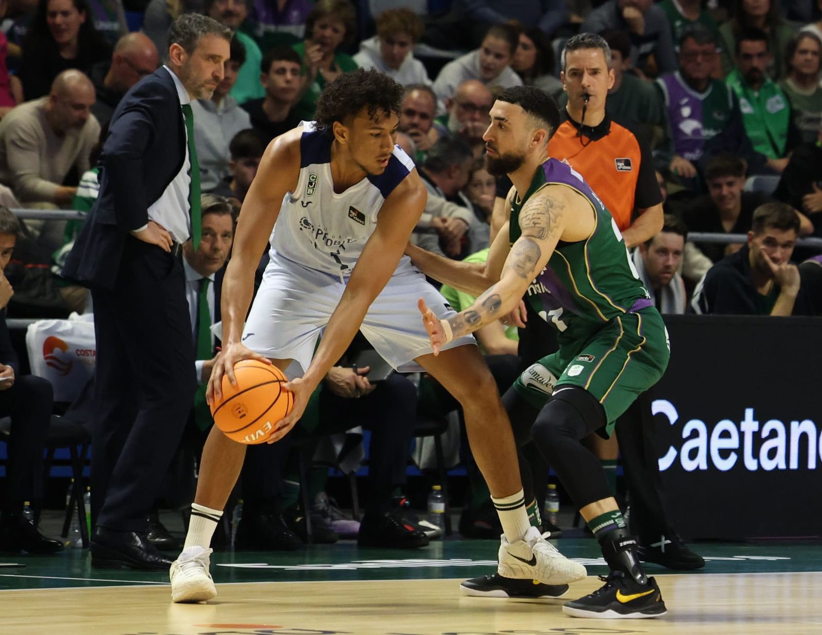 Las fotos del Unicaja - Joventut