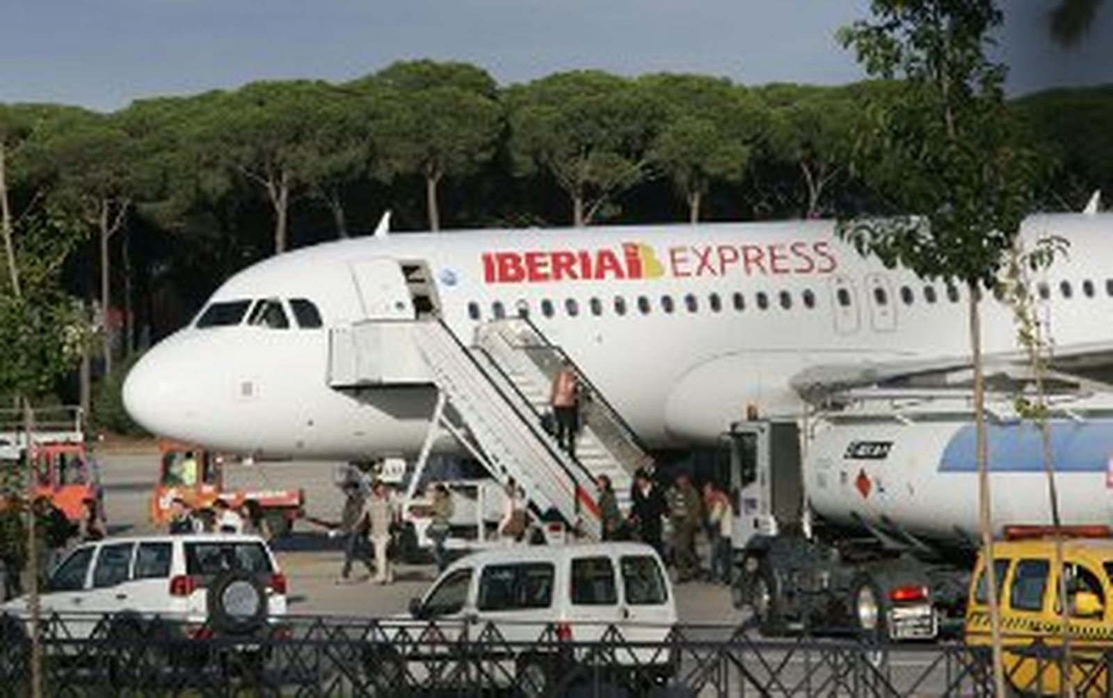 Un aeropuerto abandonado a su suerte