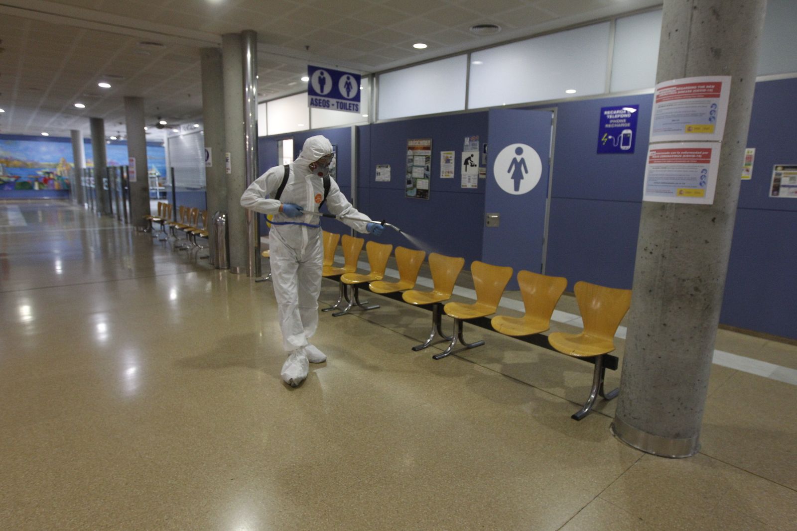 Fotogalería Coronavirus. Actuación UME en Almería.