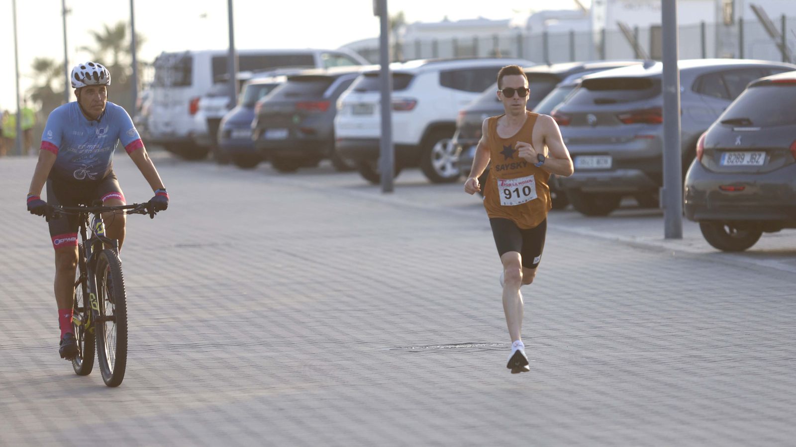 Las fotos de la VII Carrera de la Mujer en La Línea de la Concepción