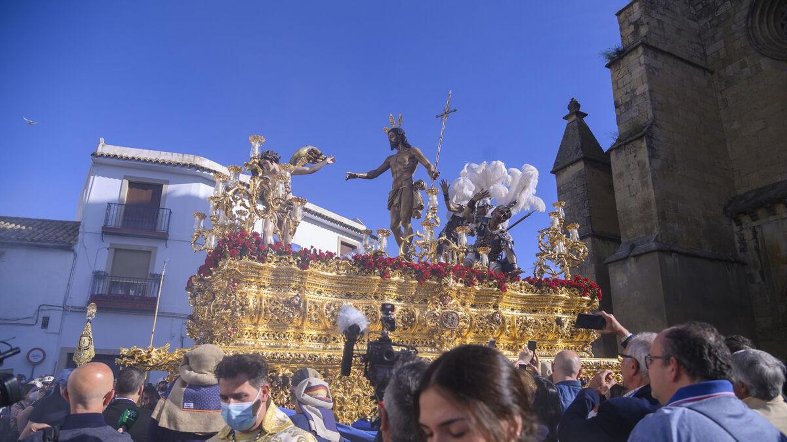 El Señor Resucitado, a su salida del templo