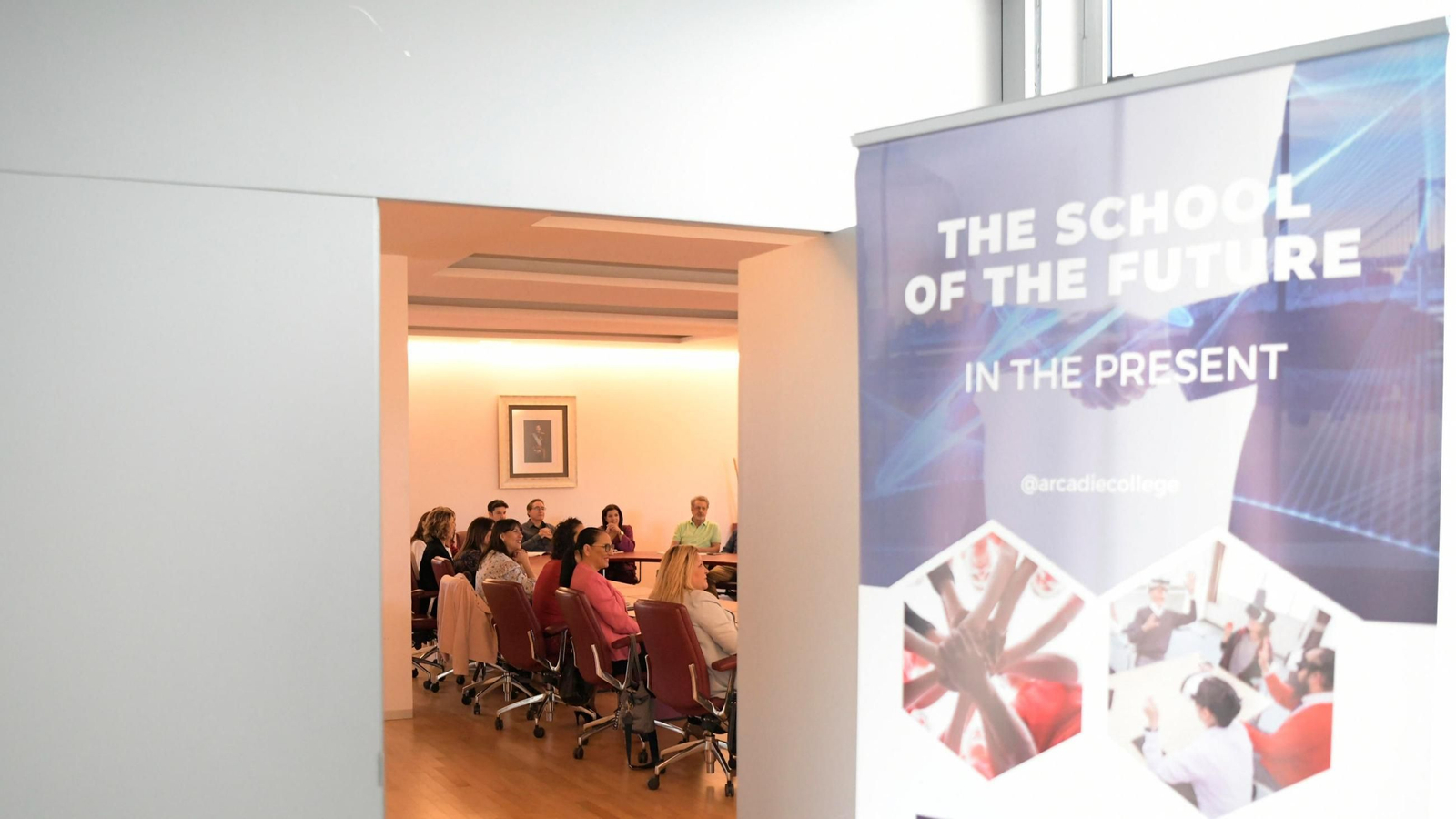 Reunión de directivosa en una jornada de formación.
