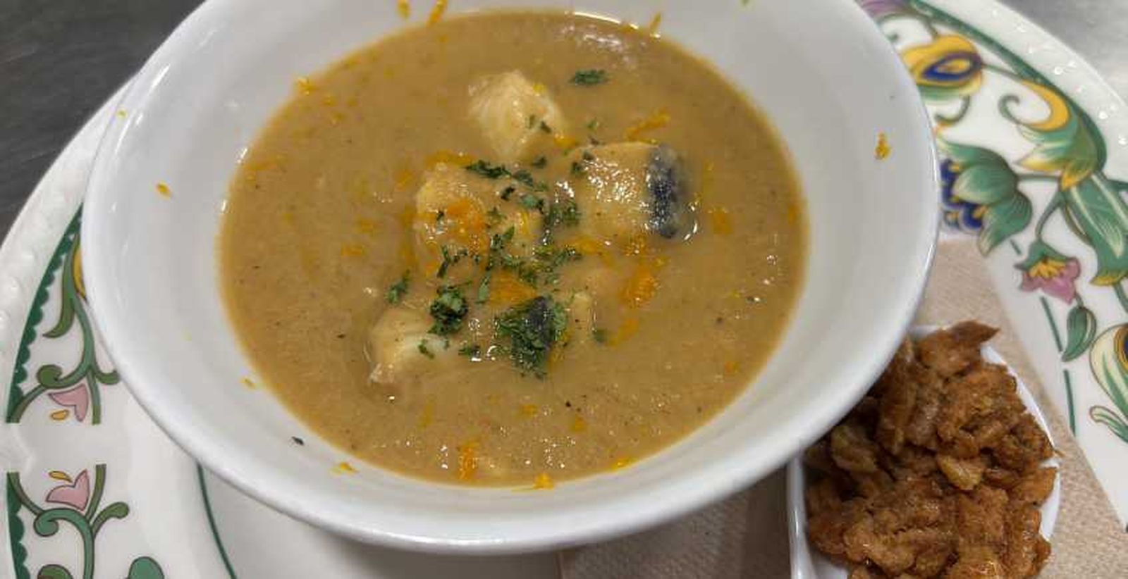 Plato de caldillo de perro.