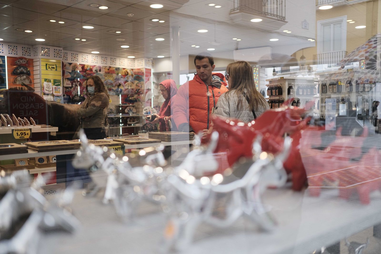 El Adiós (o casi) a las mascarillas en Ronda