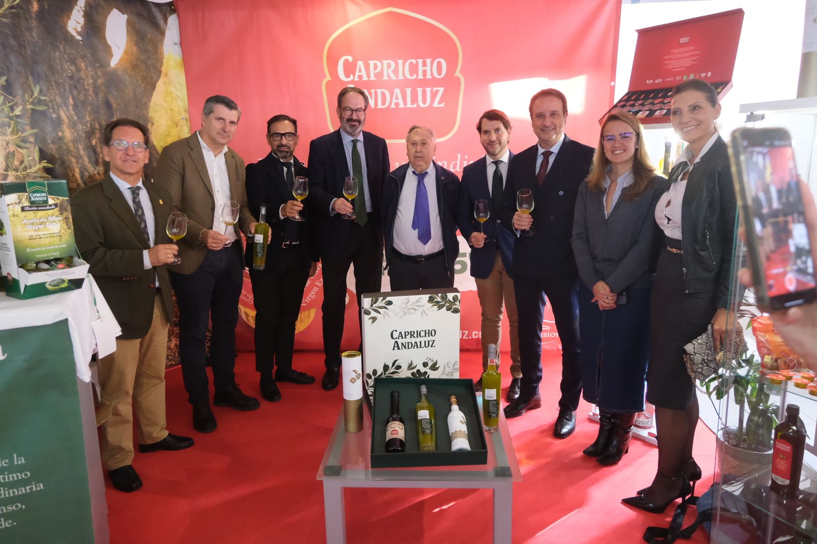 Las imágenes de la Fiesta del Aceite Fresco de Cabra