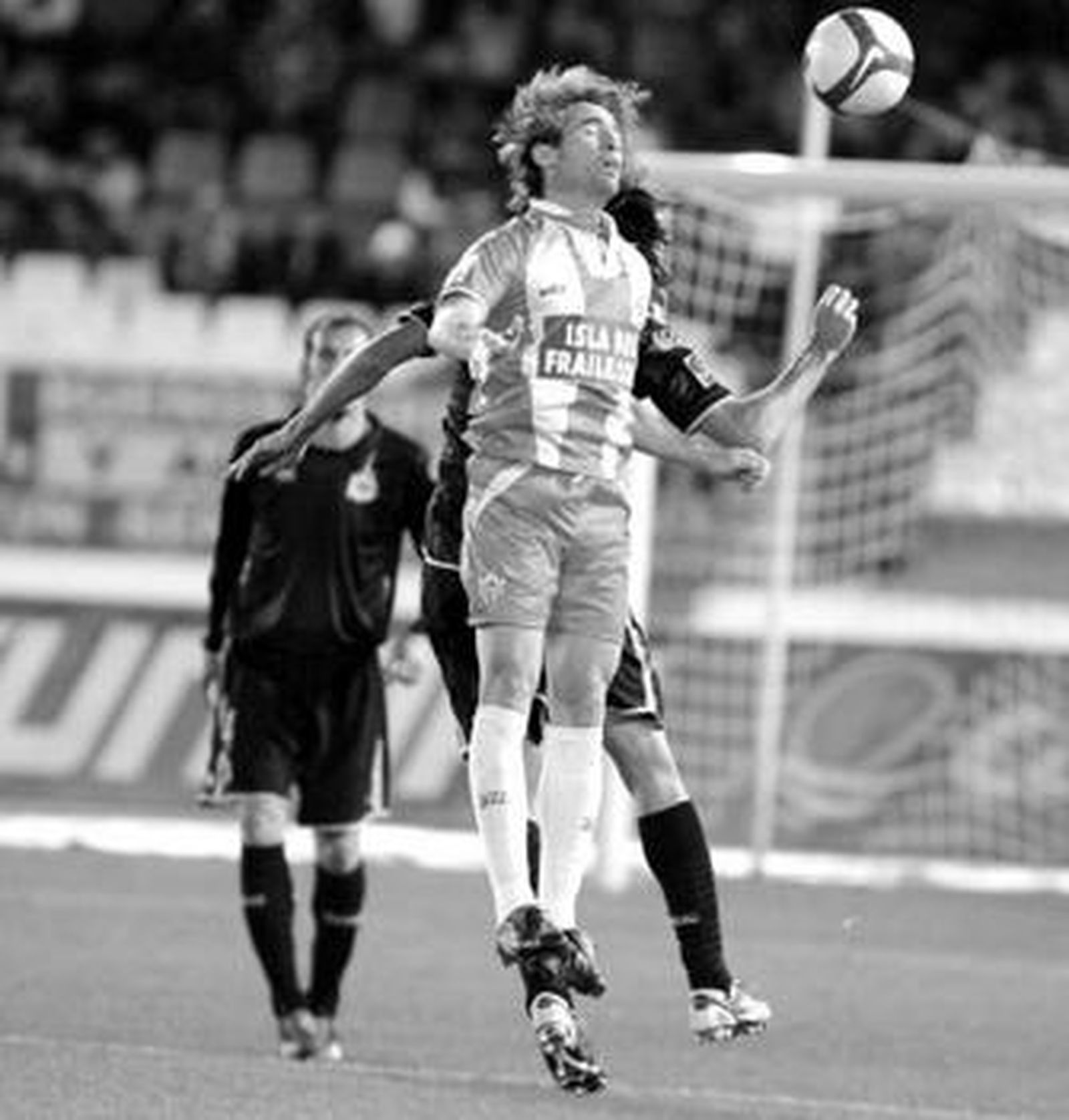 Corona salió en la recta final y poco pudo hacer para arreglar el desaguisado.