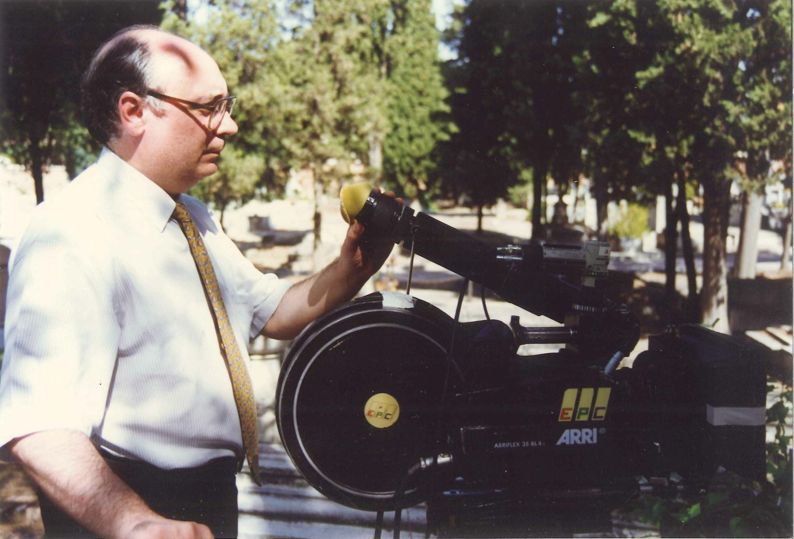 Carlos Pérez Merinero, en 1996 durante el rodaje de la película 'Rincones del paraíso'.