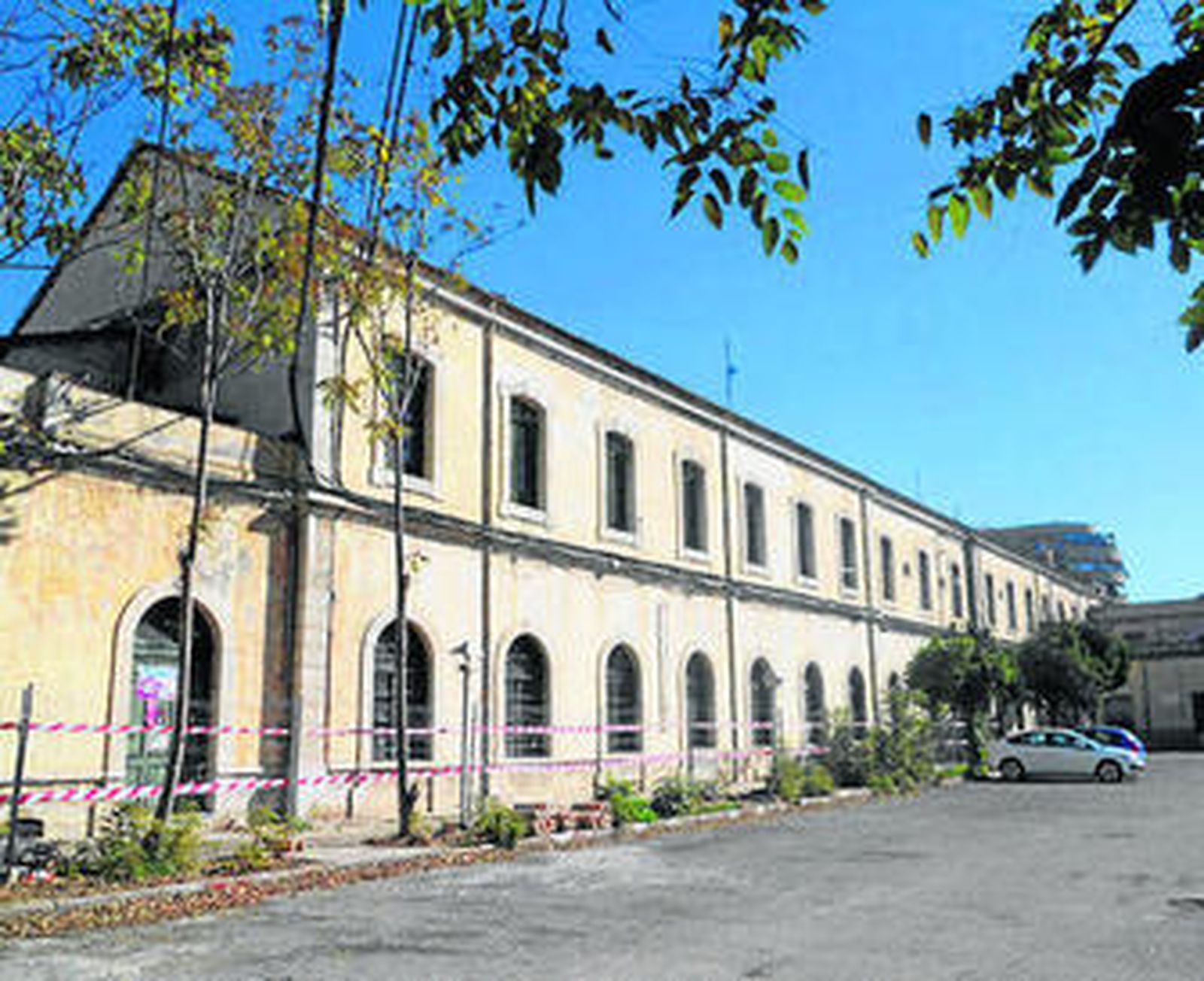 En los talleres anexos al edificio hay piezas de gran valor histórico.