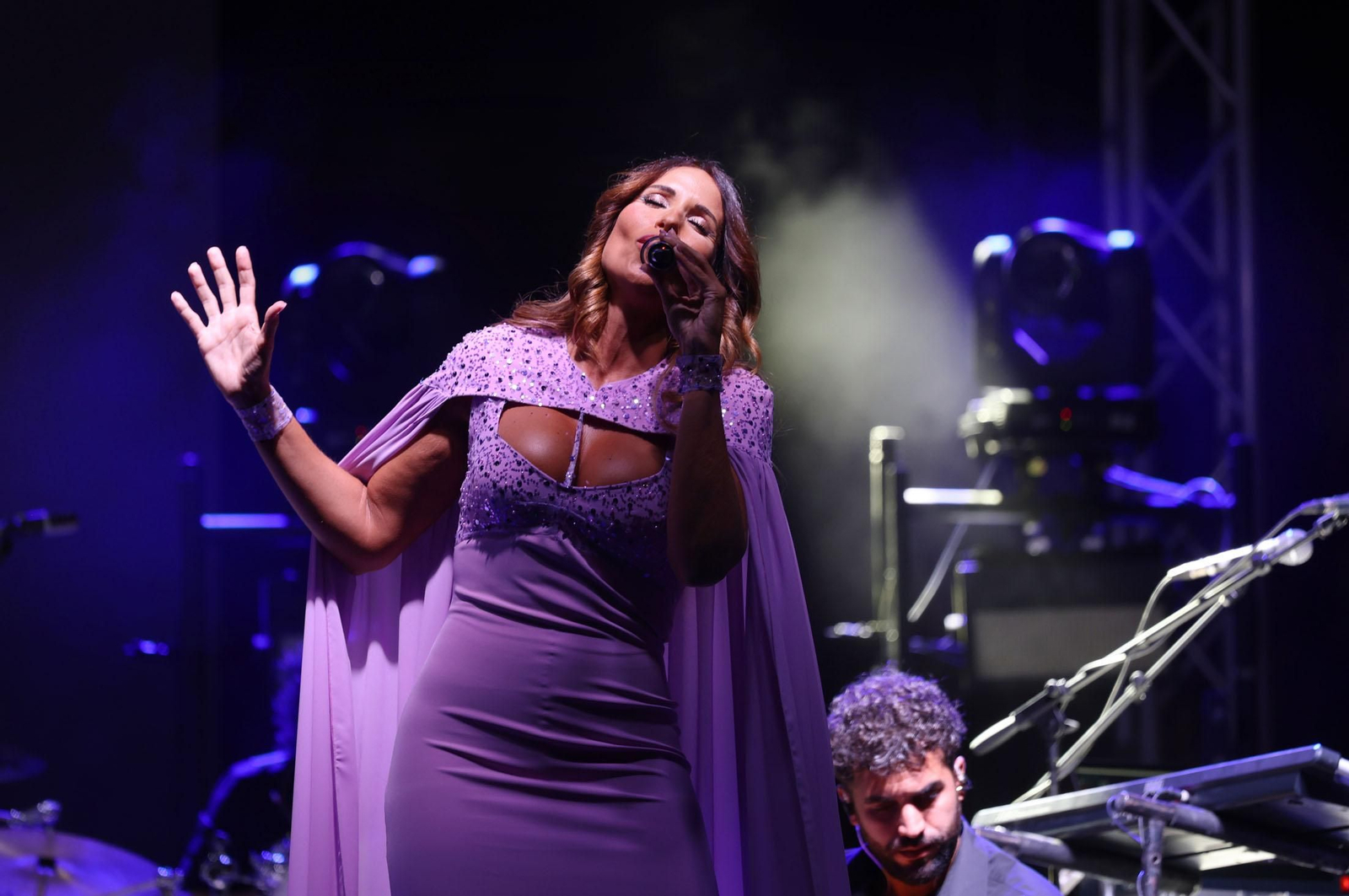 Imágenes del concierto de Ana de Caro en las Fiestas de La Cinta 2024