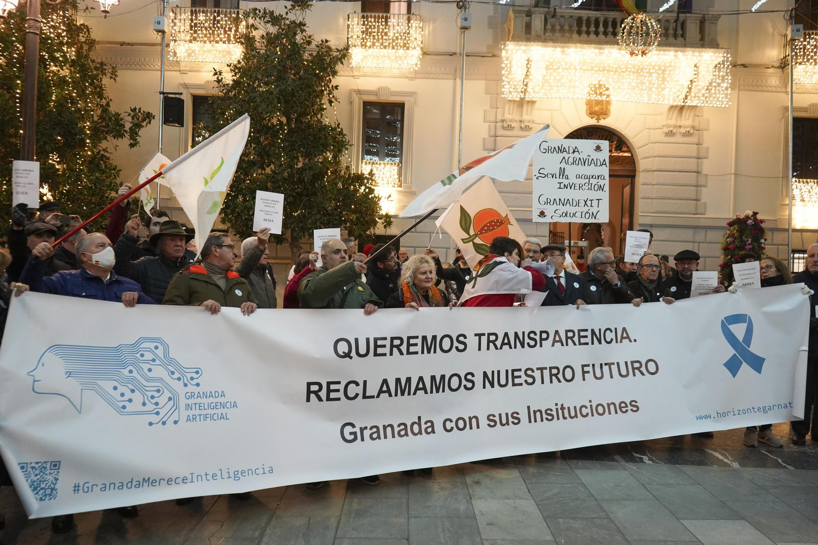 Imagen de archivo de una concentración en Granasda contrra la elección de A Coruña como sede de la AESIA