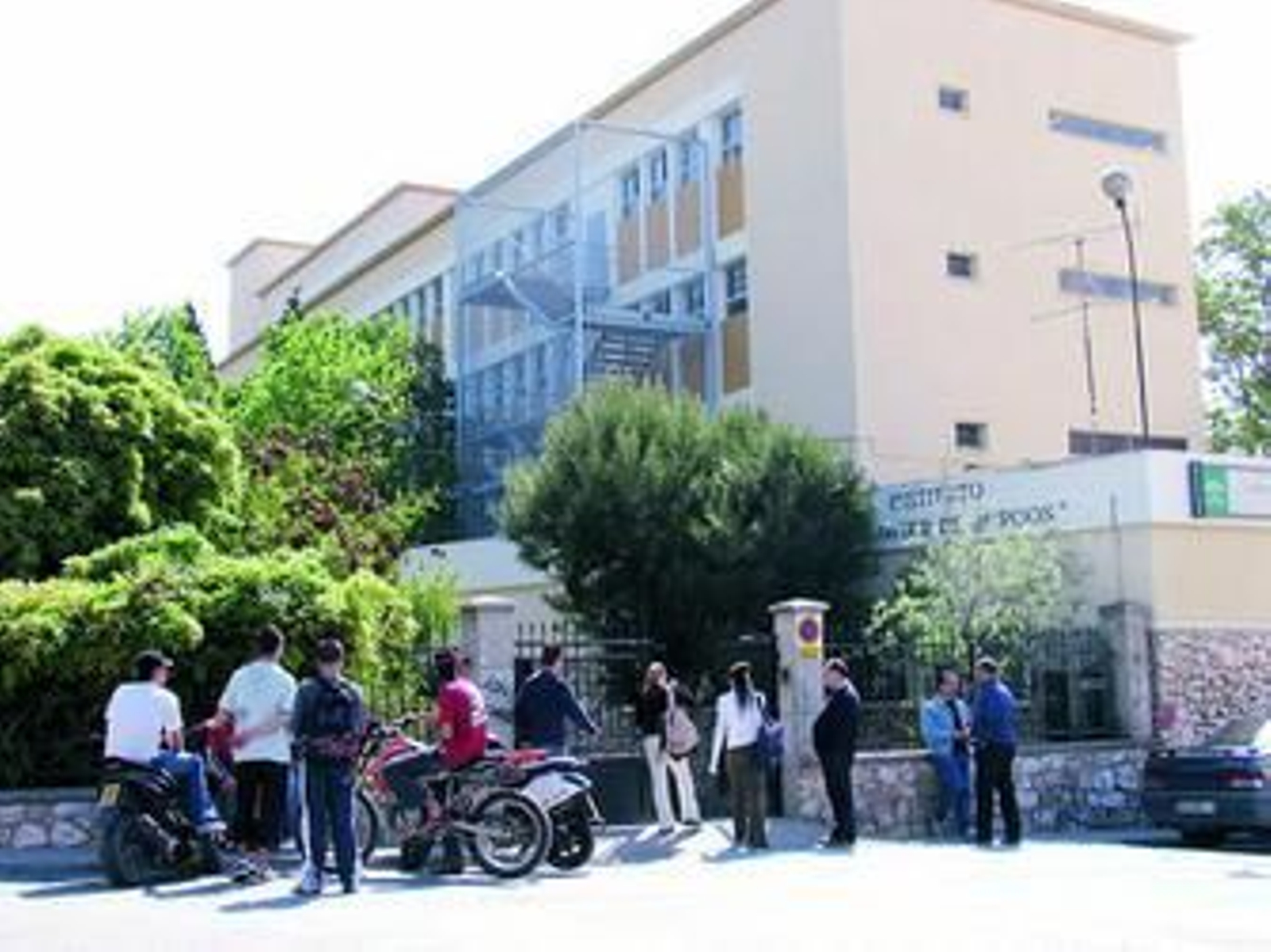 Los agentes del Grupo de Menores de la Policía Local han realizado 3.309 operaciones de vigilancia.