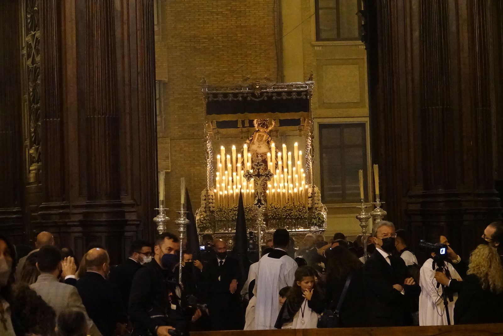 Las fotos de Dolores de San Juan, en el Viernes Santo de Málaga
