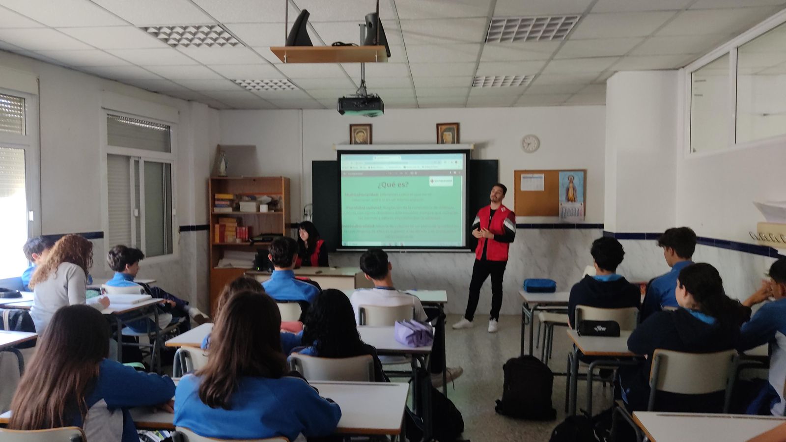 Cruz Roja Juventud durante la iniciativa 'Convivencia sin Violencia'.