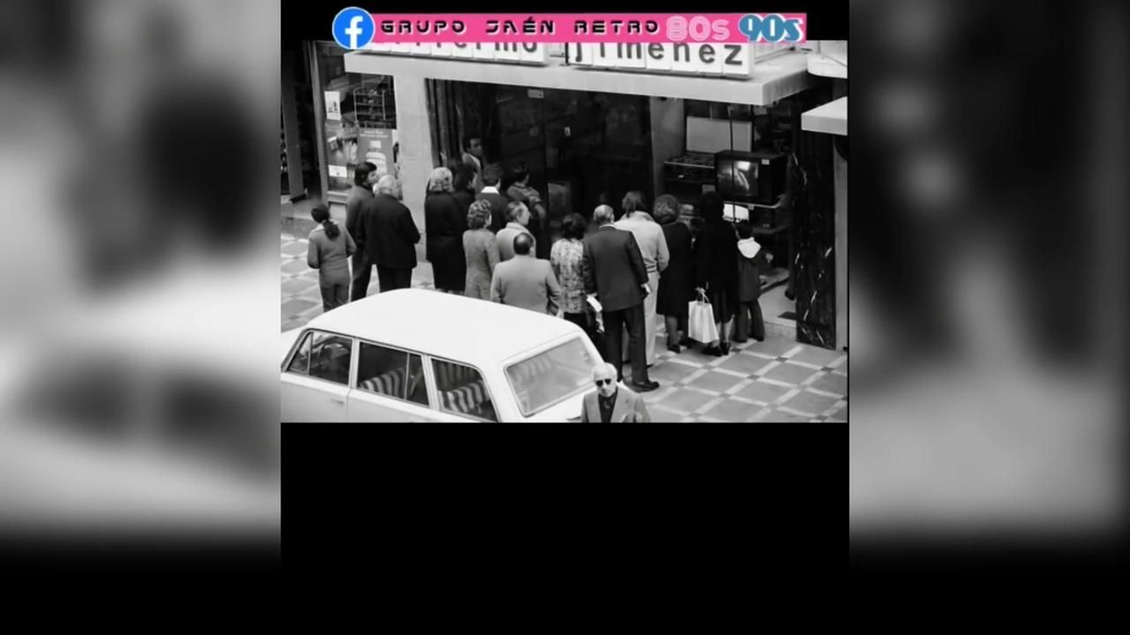 Vídeo: Un merecido homenaje a los comercios de siempre, a la esencia de un Jaén que se desvanece