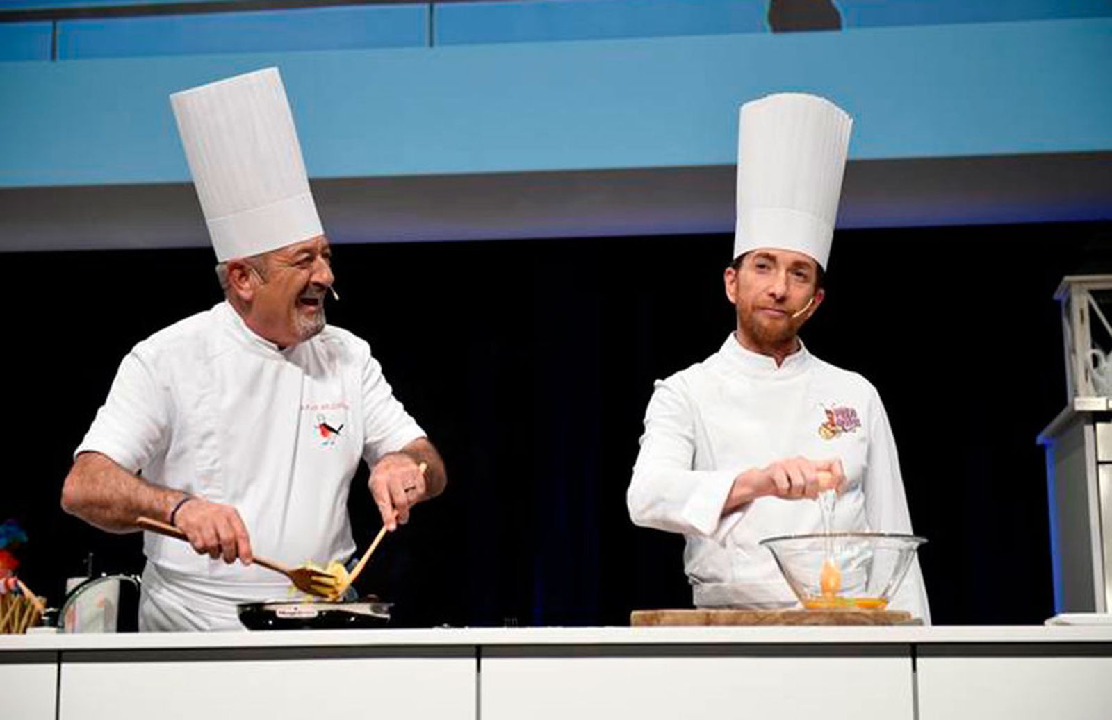 Karlos Arguiñano y Pablo Motos bromean en 'El Hormiguero'