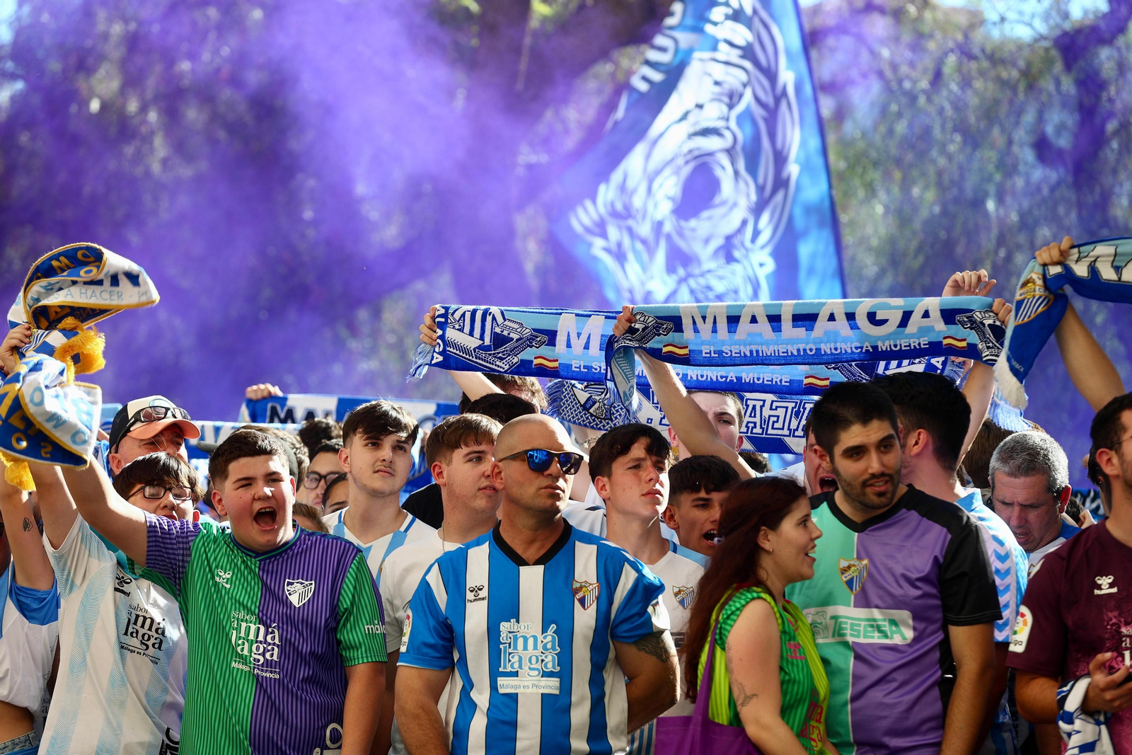Las fotos de otra exhibición de la afición antes del Málaga-Nàstic