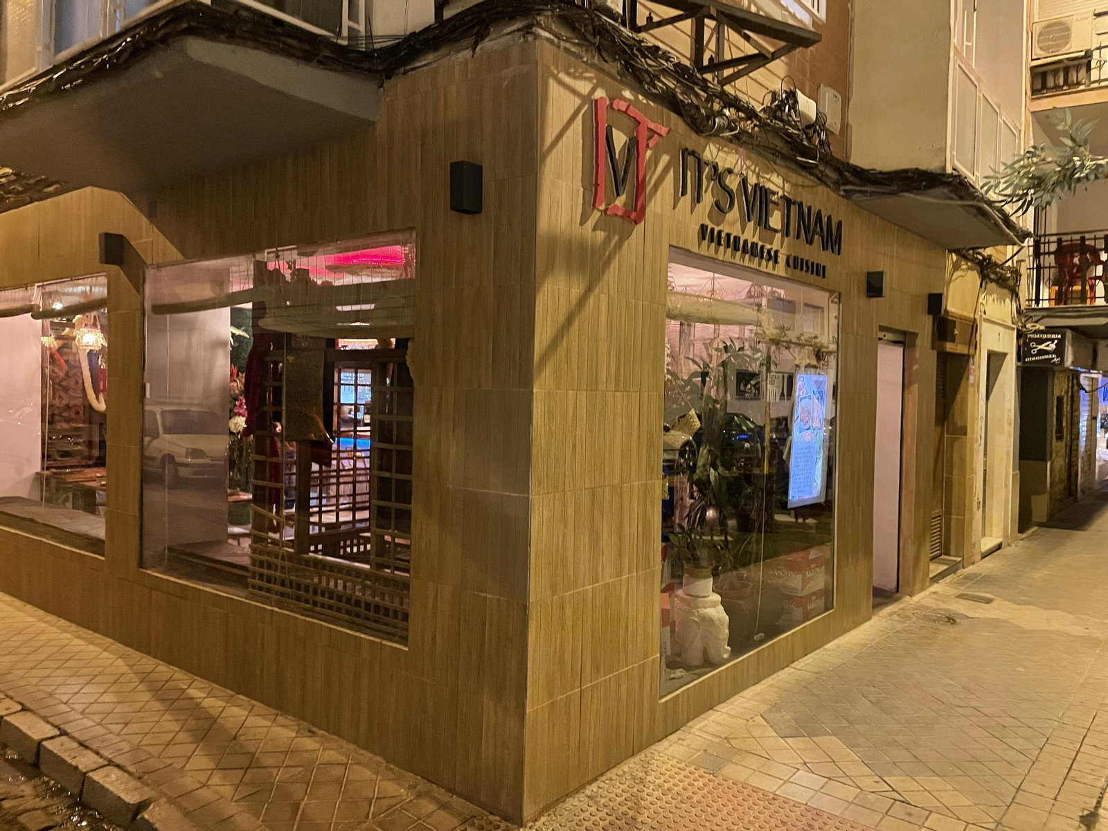 El nuevo restaurante vietnamita de Granada en imágenes