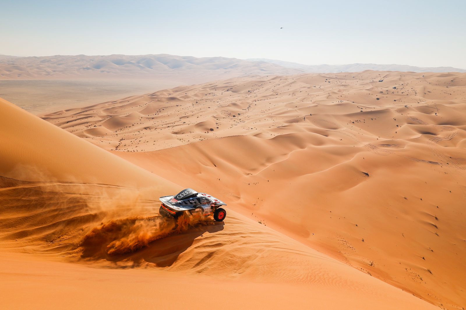 Las mejores fotos del Dakar por las dunas