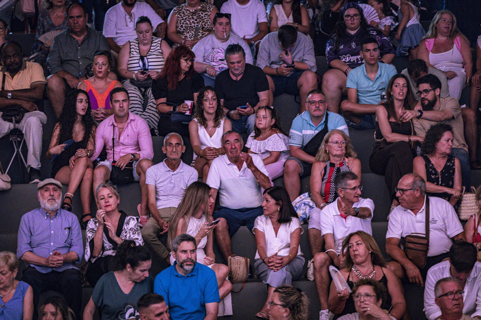 Búscate en las imágenes del jueves de la Feria del Carmen y de la Sal 2025 en San Fernando