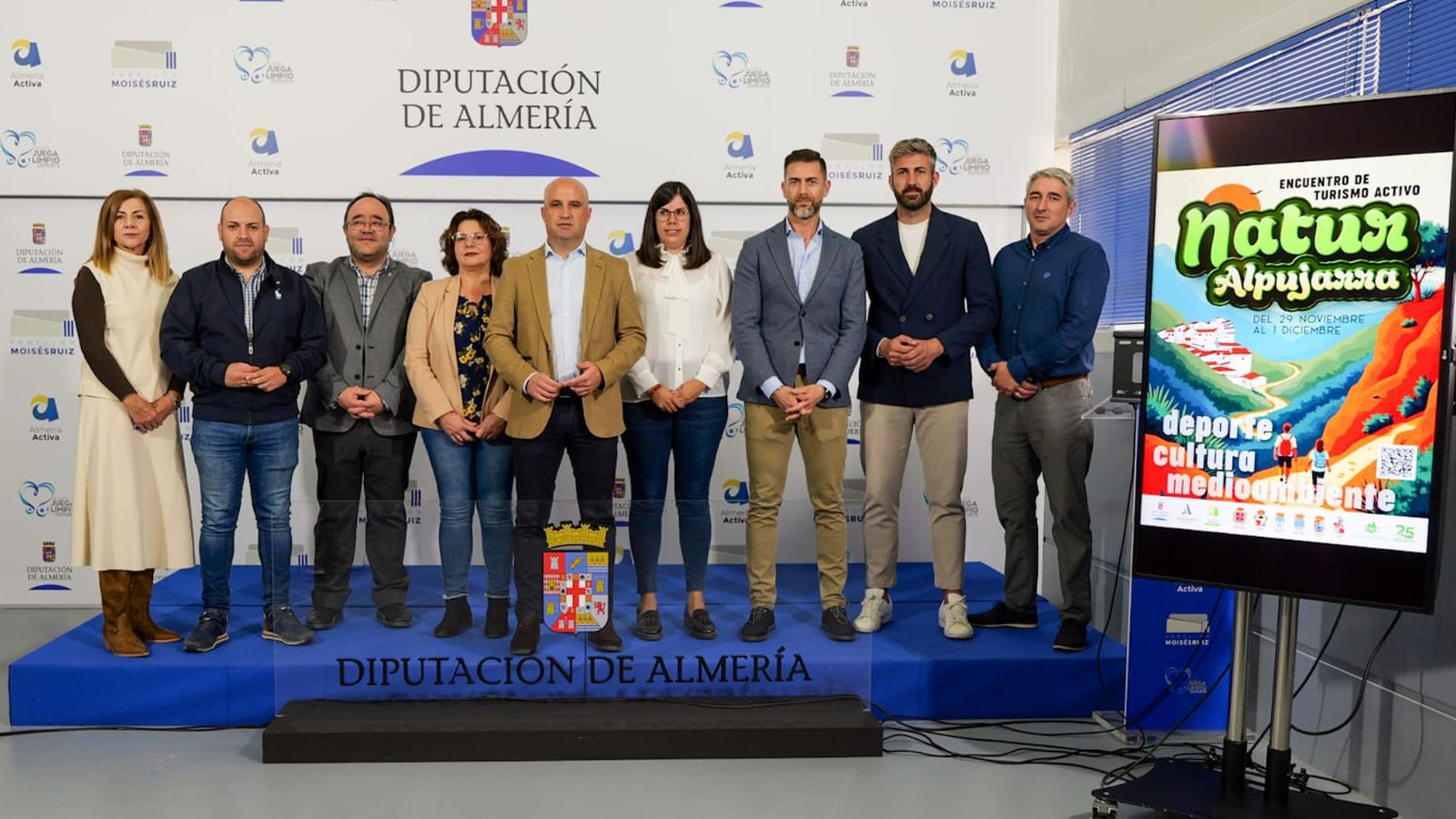 Presentacion de Naturalpujarra con los alcaldes de los pueblos participantes.
