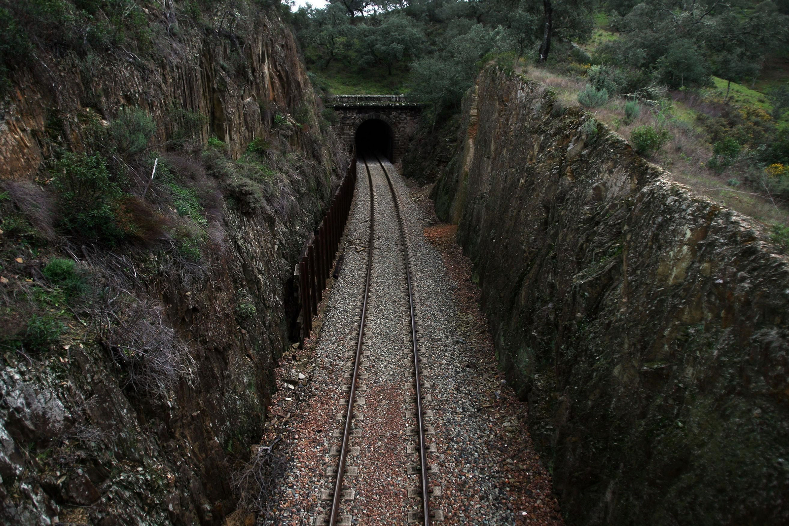Imagen de archivo. Vías de tren Imagen de archivo. Vías de tren