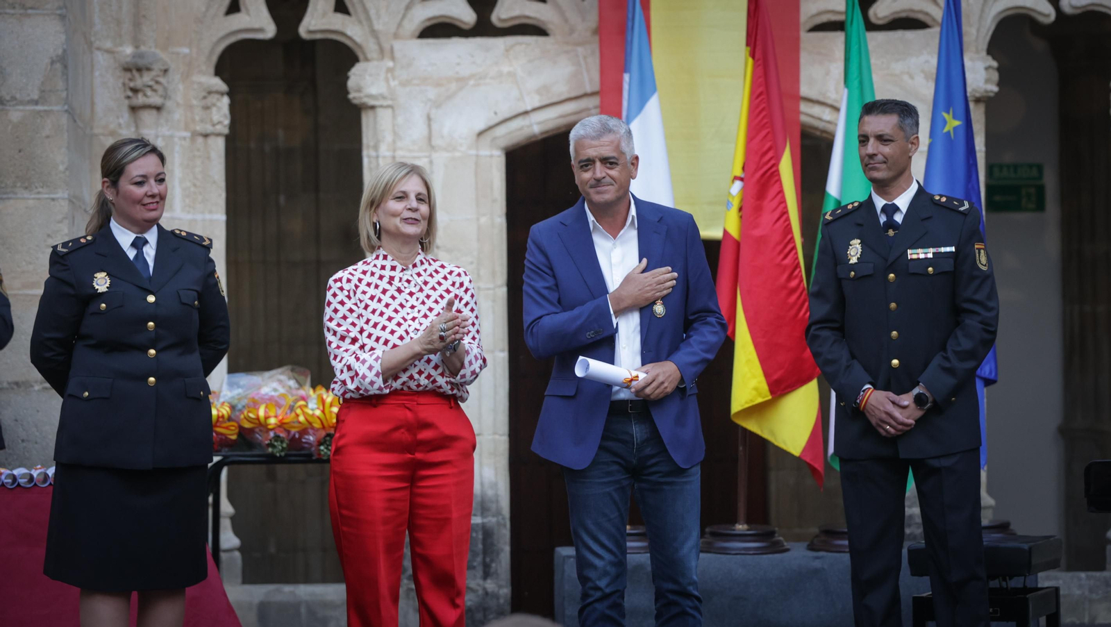 Entrega de las medallas de la Asociación Santo Ángel de Jerez
