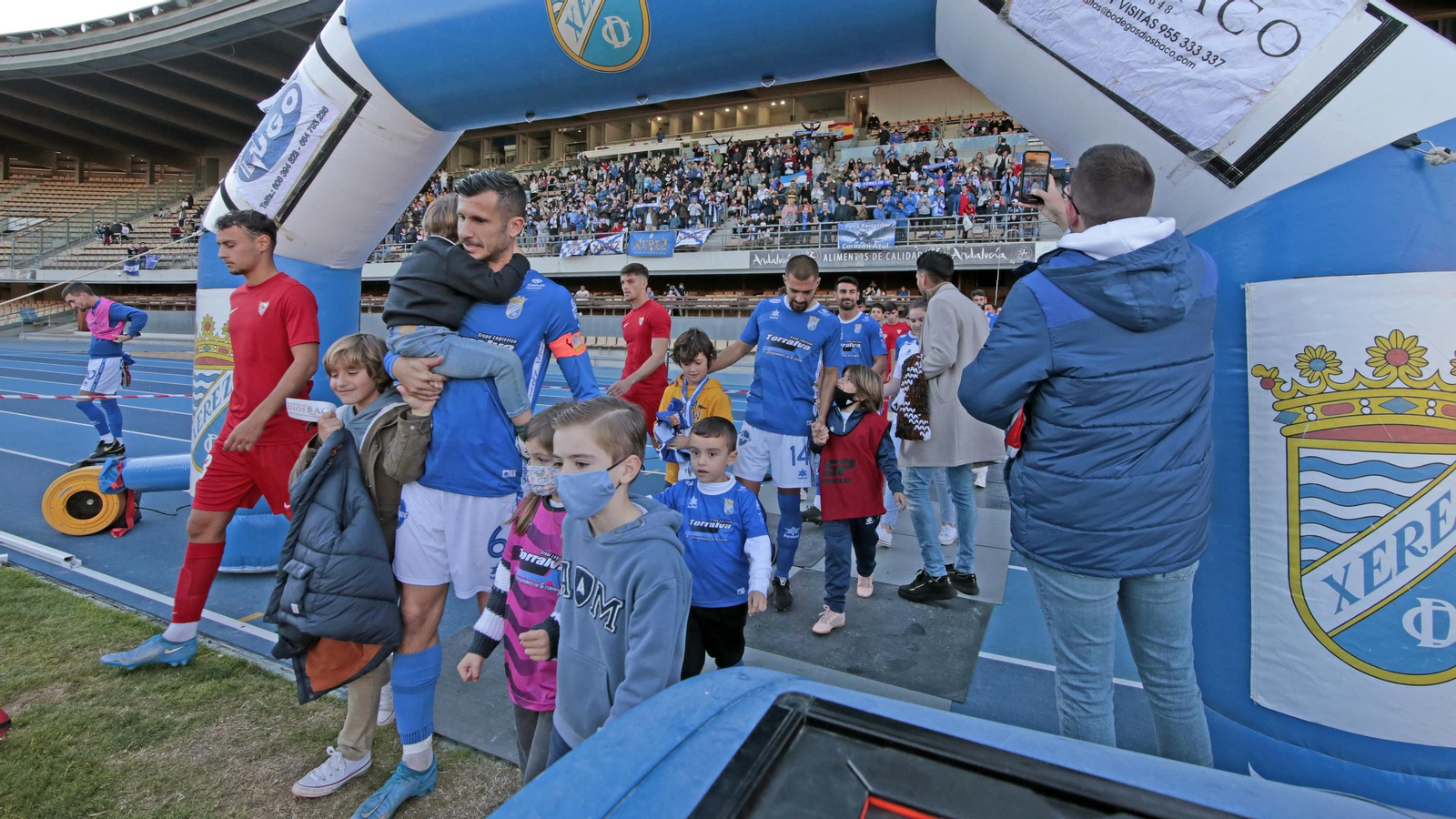 Imágenes del Xerez CD y Sevilla C en Chapin
