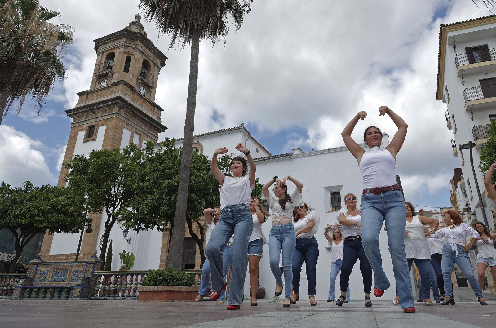 El flashmob flamenco, en la Plaza Alta de Algeciras.