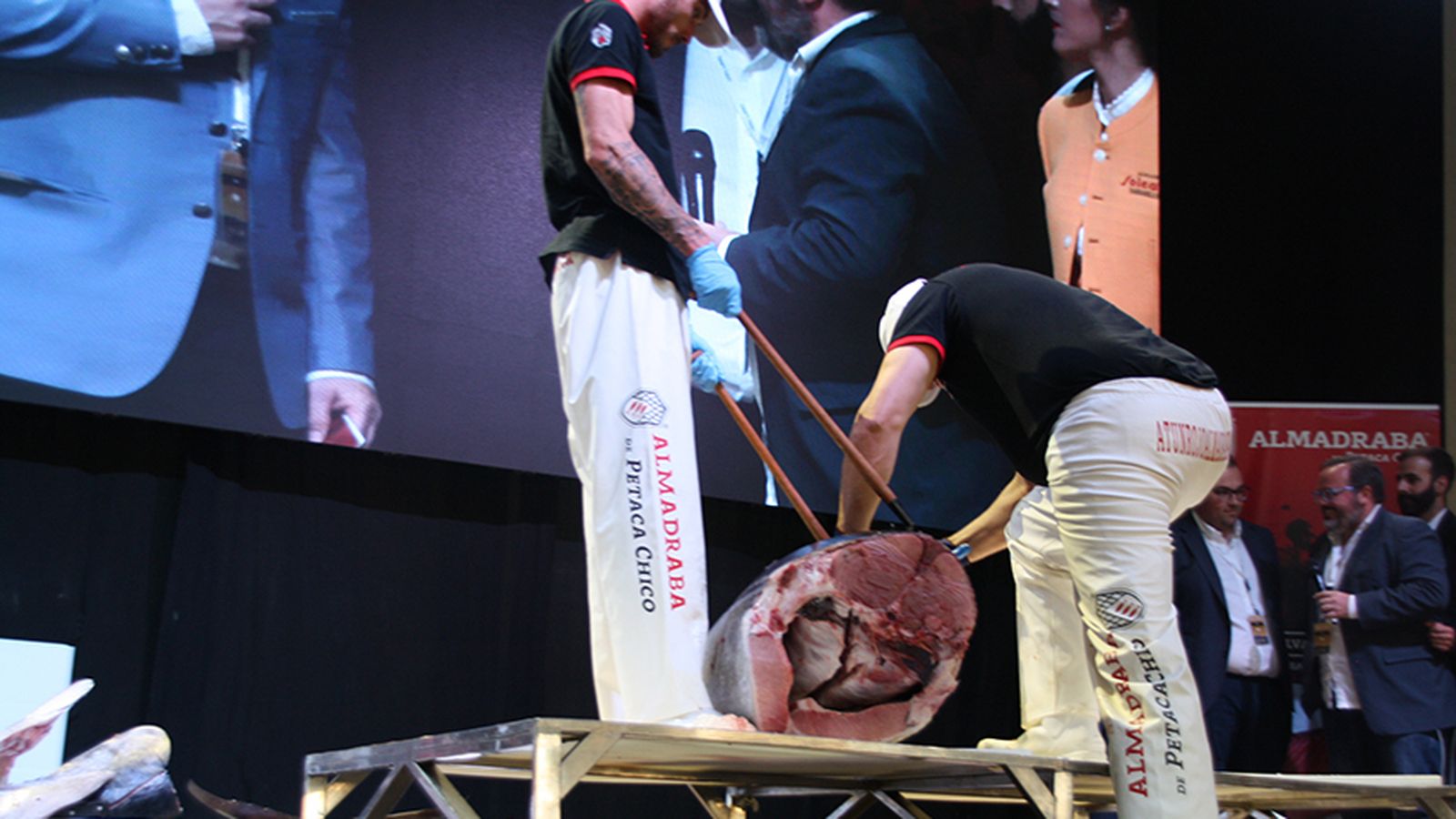 Un momento del ronqueo llevado a cabo ayer en Zahara.