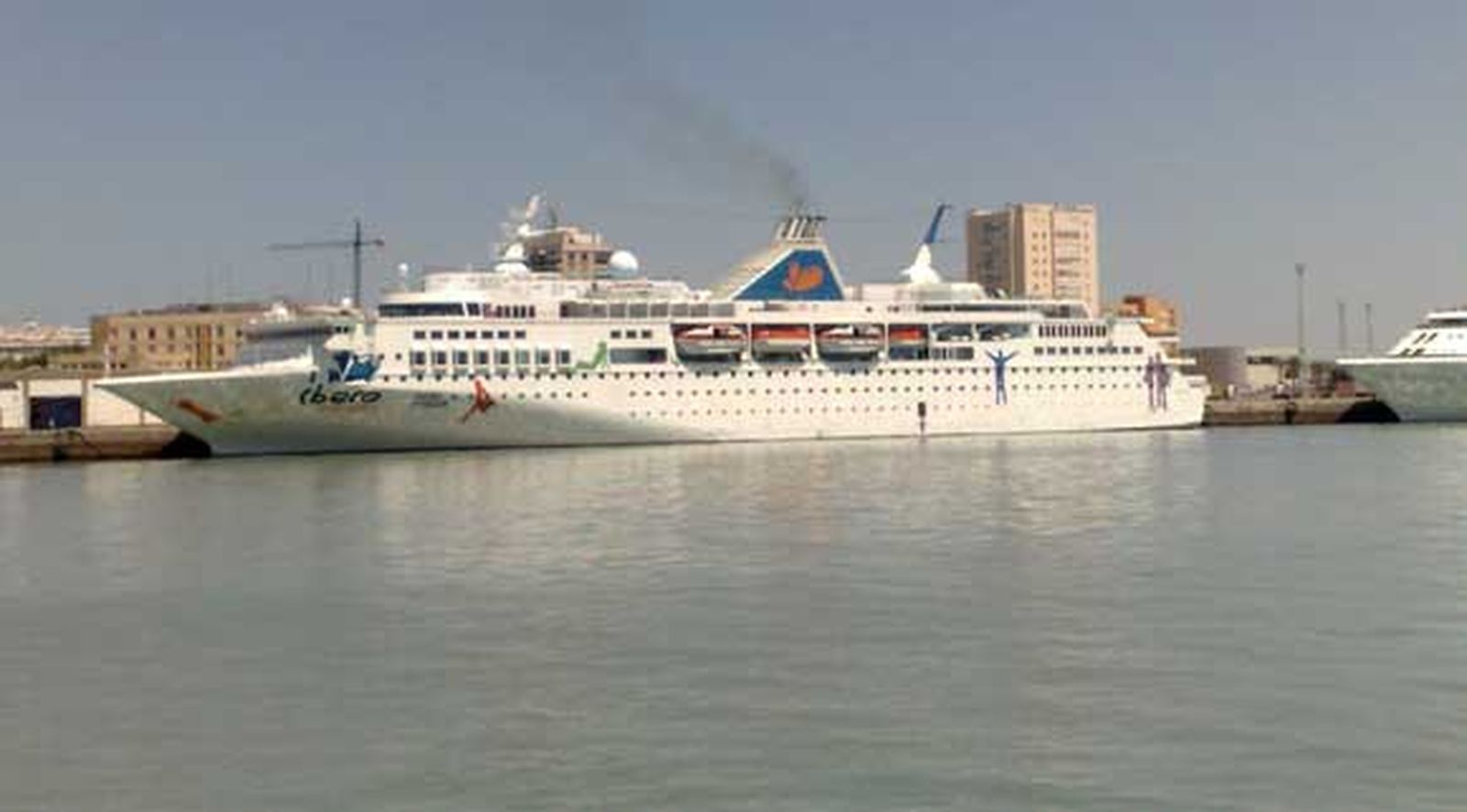 Cádiz se estrena hoy como puerto base