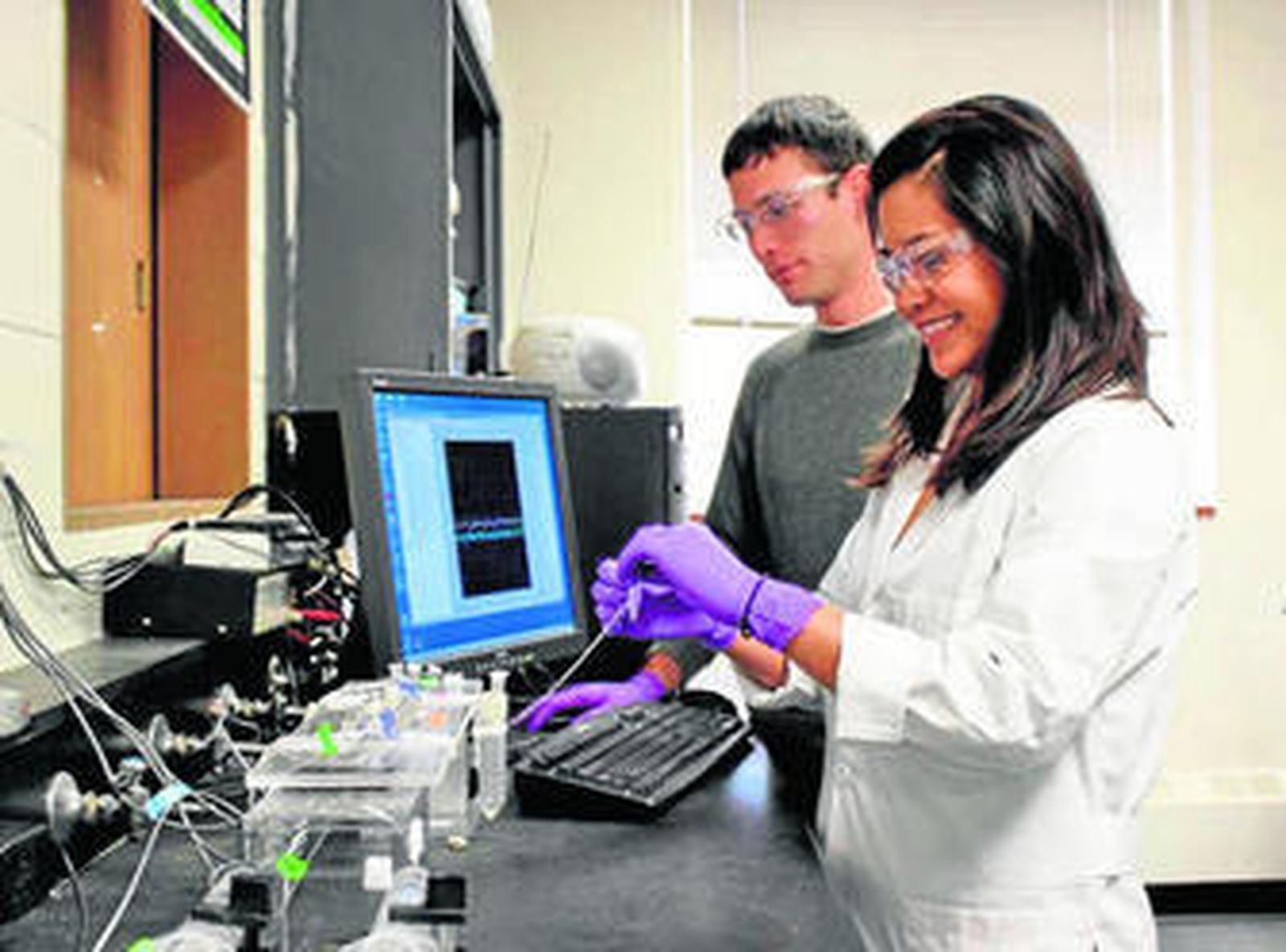 Generalmente son terapias con un precio elevado por las dificultades que acarrea su fabricación.