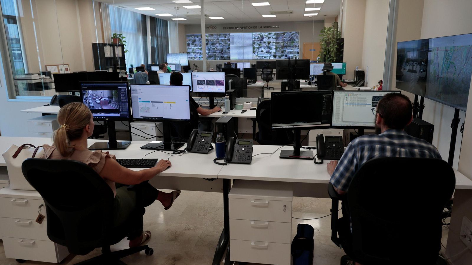 En 2023 se amplió el Centro de Gestión para controlar la ZBE de Cartuja, así como Triana y el Centro.