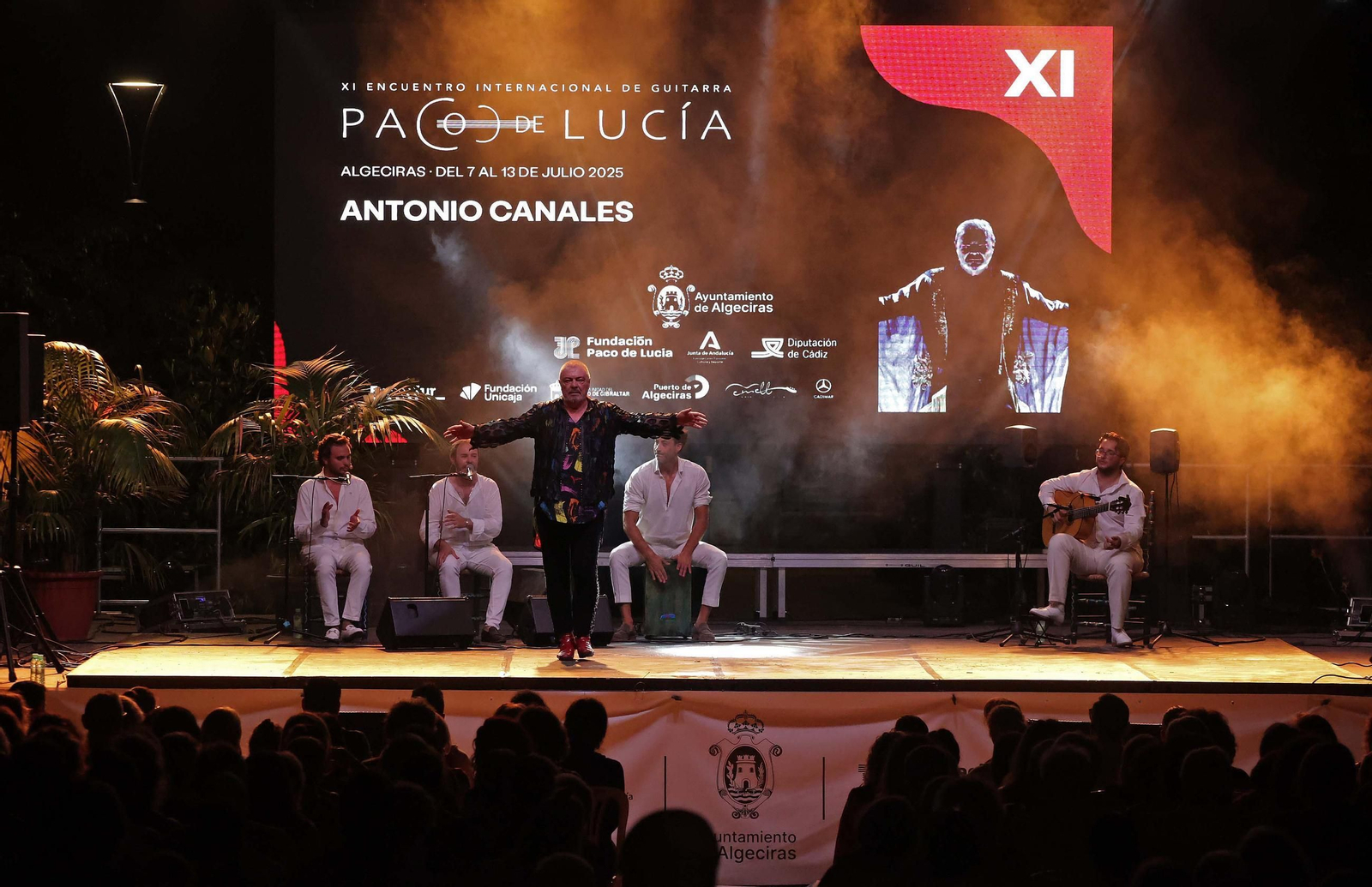 Fotos de la tercera sesión del XI Encuentro Internacional de Guitarra Paco de Lucía en Algeciras: Joni Jiménez y Antonio Canales