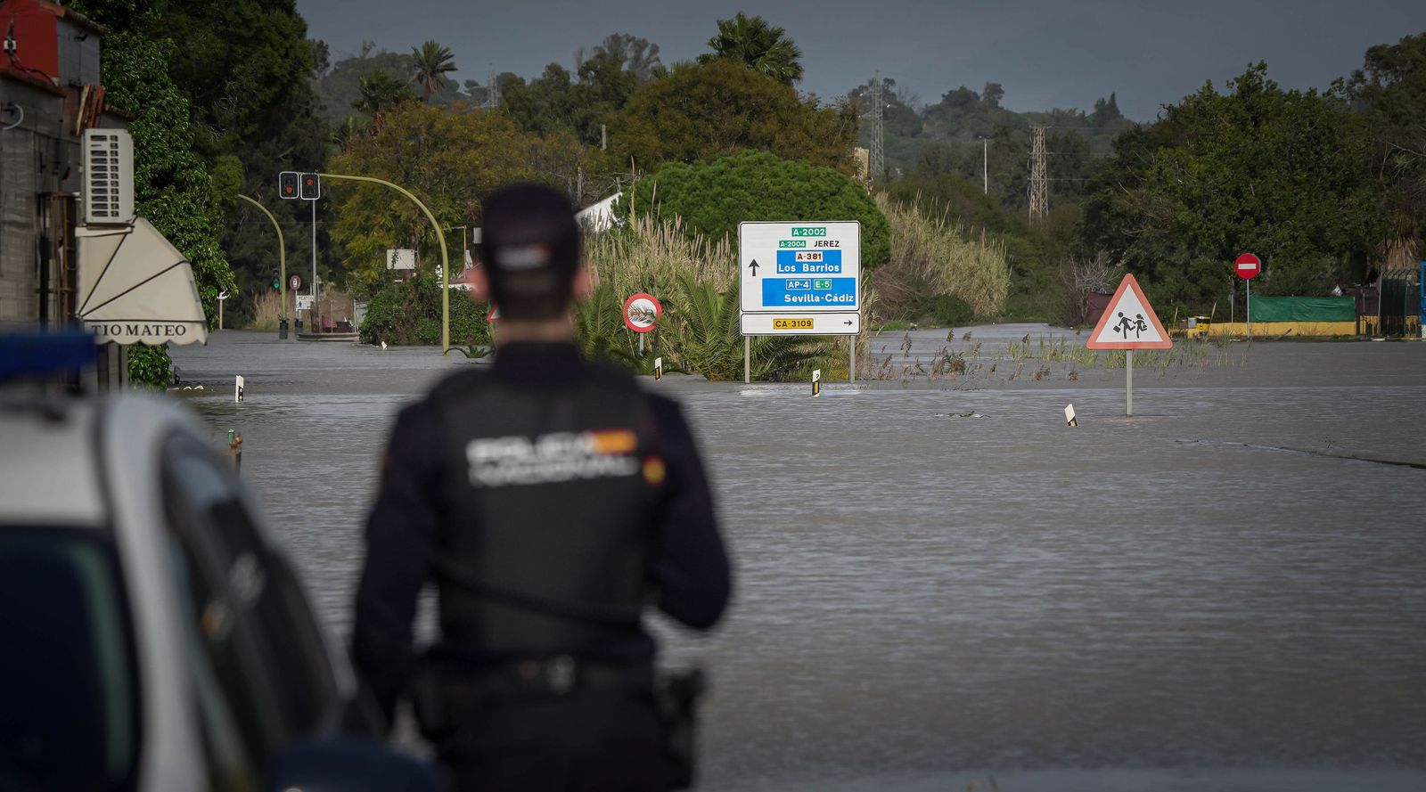 Intensa jornada en las zonas inundadas de Jerez, en imágenes