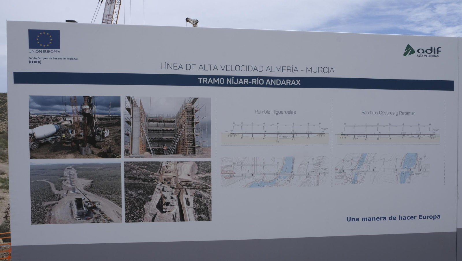 Imágenes de la visita a las obras del AVE en Almería.