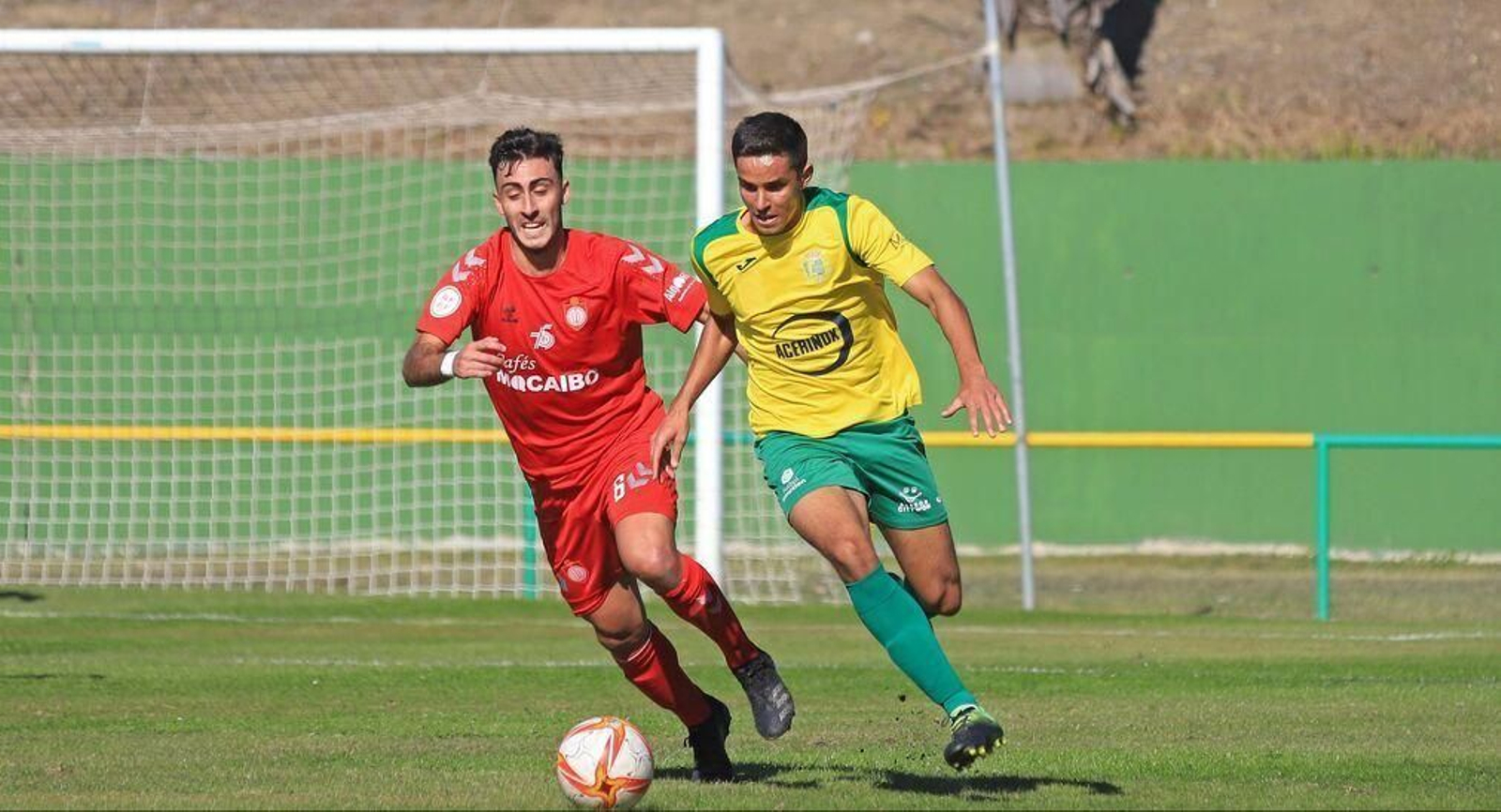 Un lance del UD Los Barrios - CD Utrera