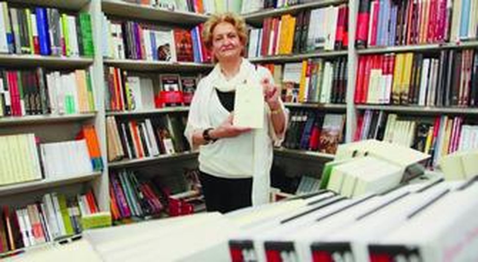 Rosaura Álvarez, el pasado jueves durante la presentación del poemario en la Librería Picasso.