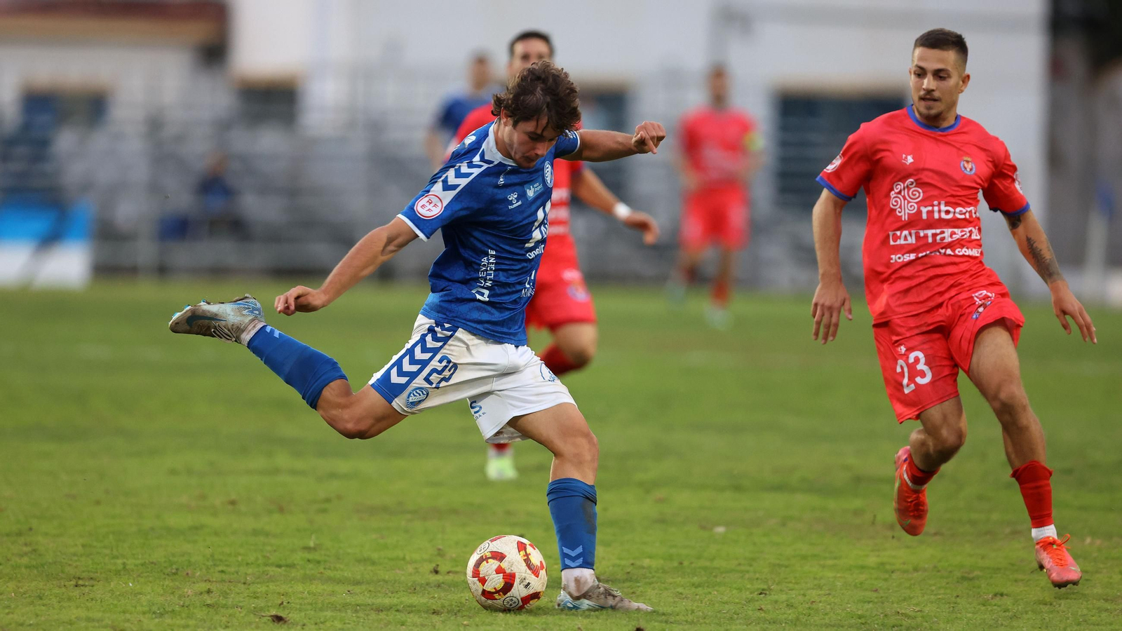 Imágenes del Xerez DFC contra la Deportiva Minerva en el Pedro Garrido de Jerez