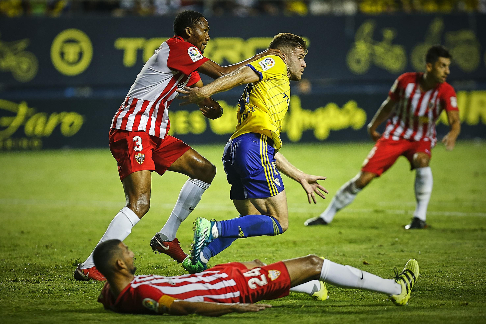 Imágenes del Cádiz - Almería. LIGA 1|2|3