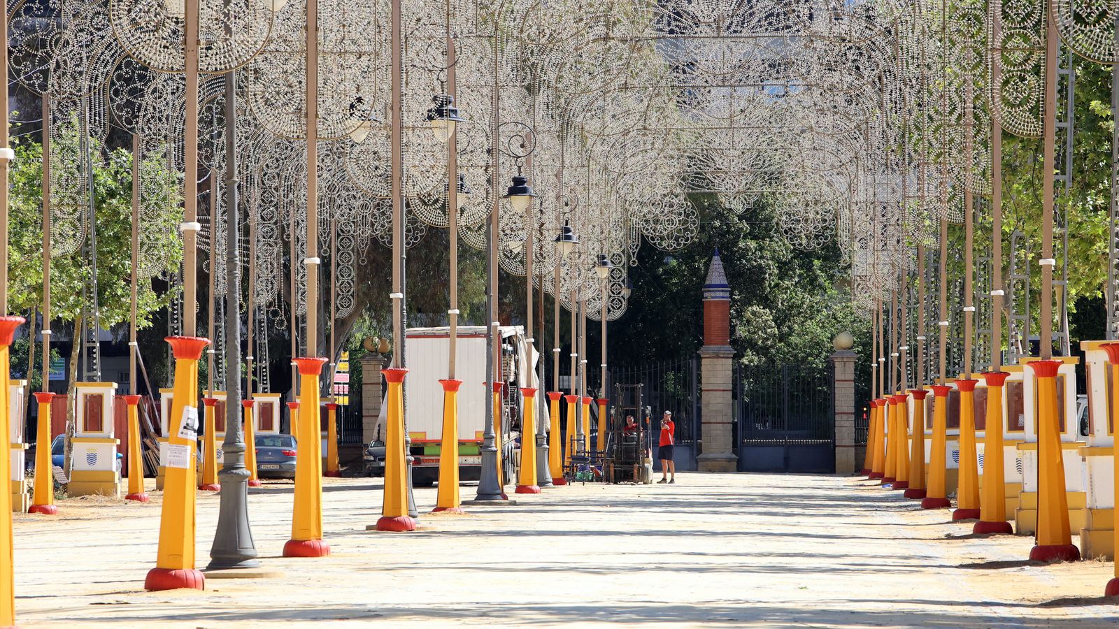 Así marcha el montaje de la Feria del Caballo 2023
