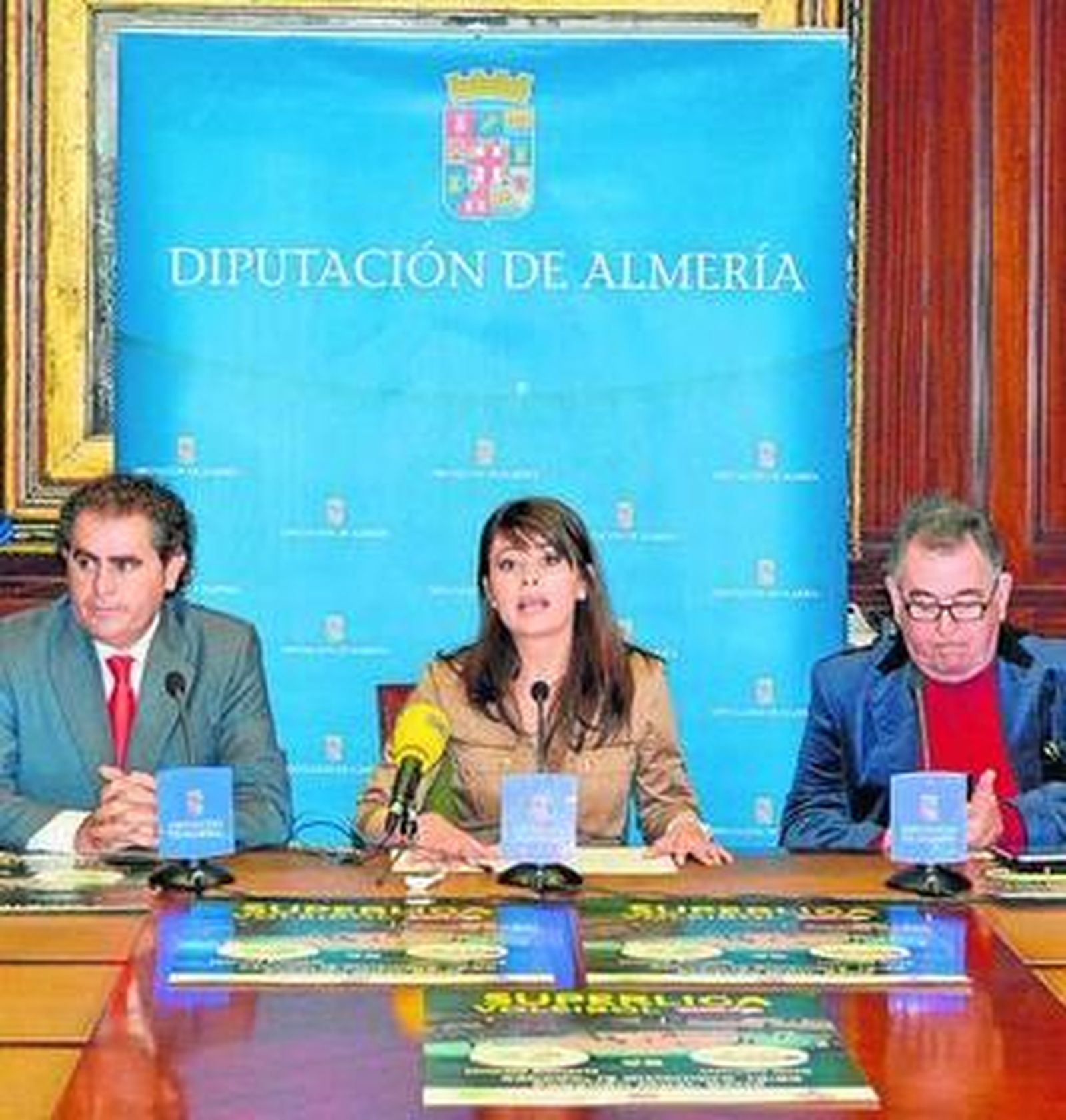 Antonio Torres, Ángeles Martínez y Ramón Sedeño.